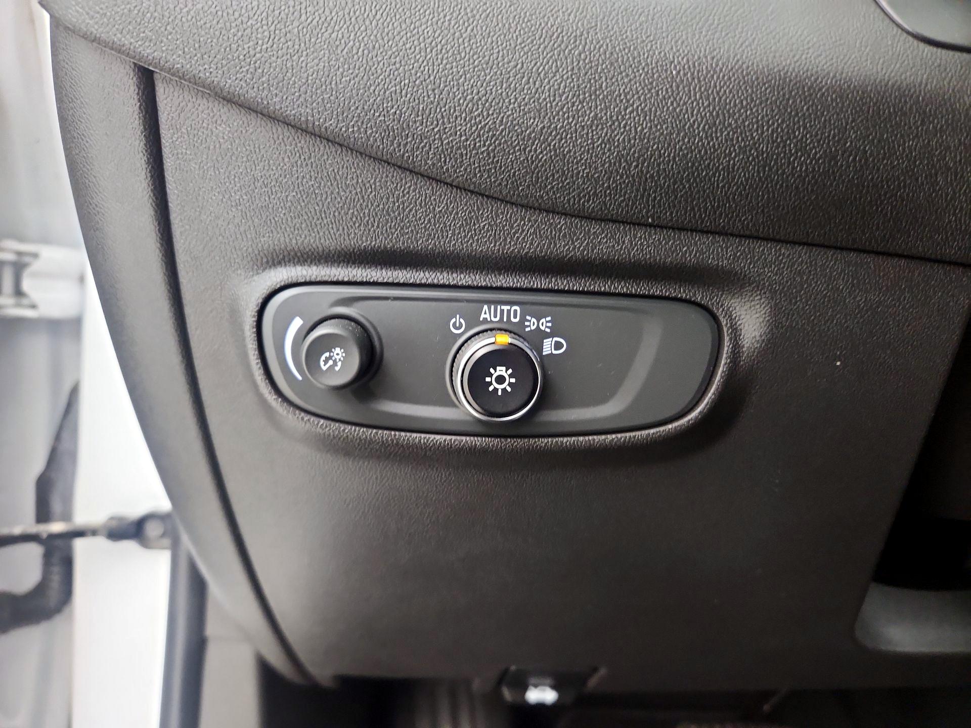 Thumbnail: 2023 Chevrolet Equinox - 13