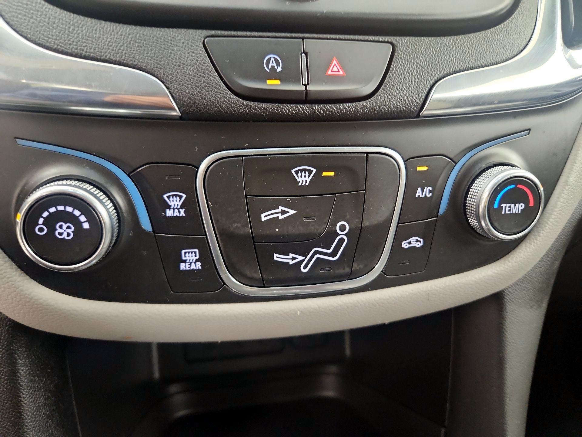 Thumbnail: 2023 Chevrolet Equinox - 16