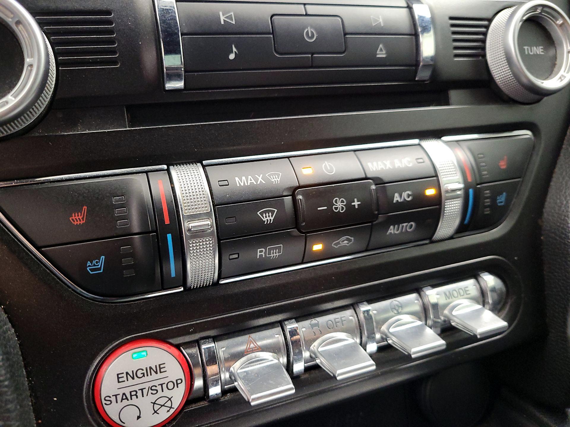 Thumbnail: 2015 Ford Mustang - 17