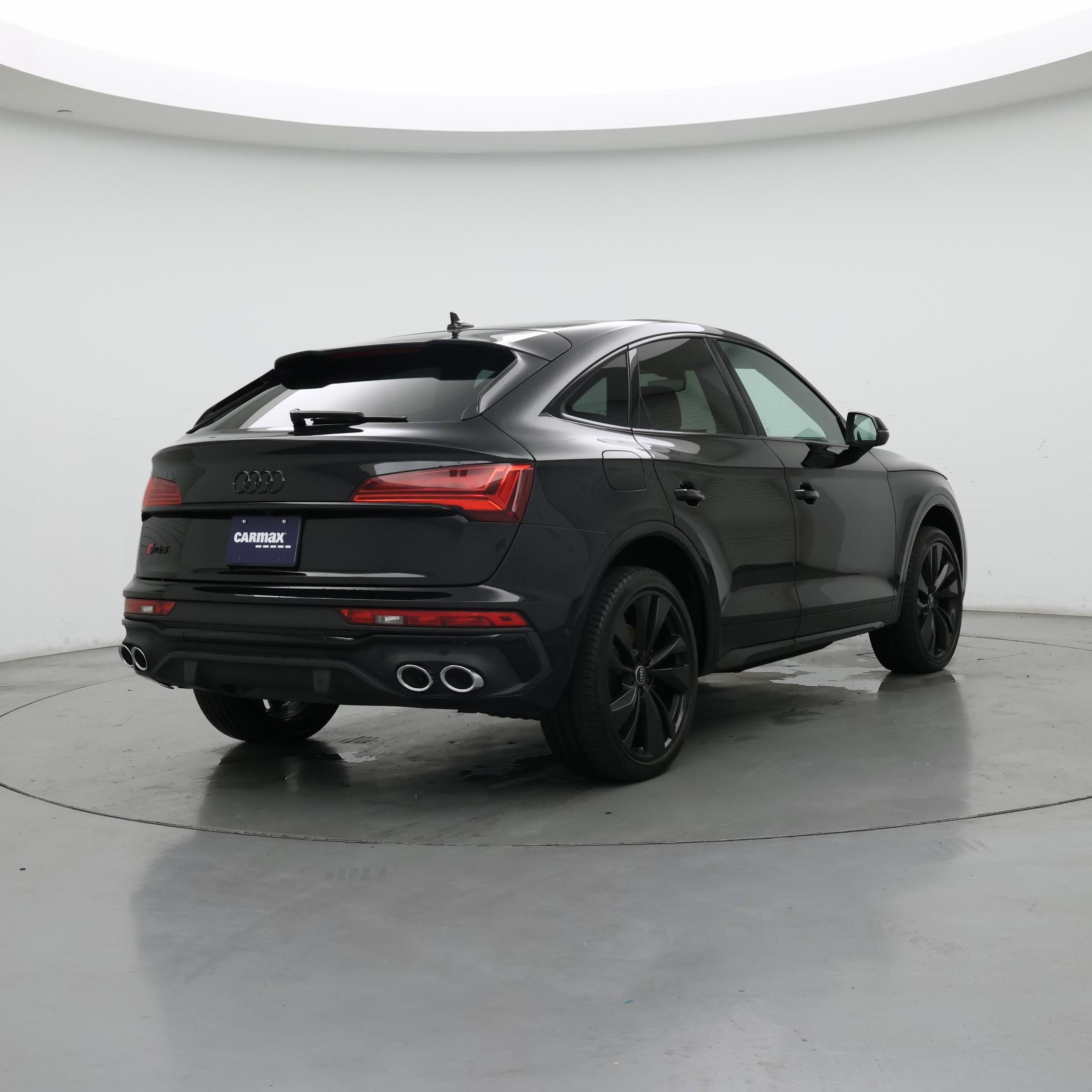 Thumbnail: 2022 Audi SQ5 - 8