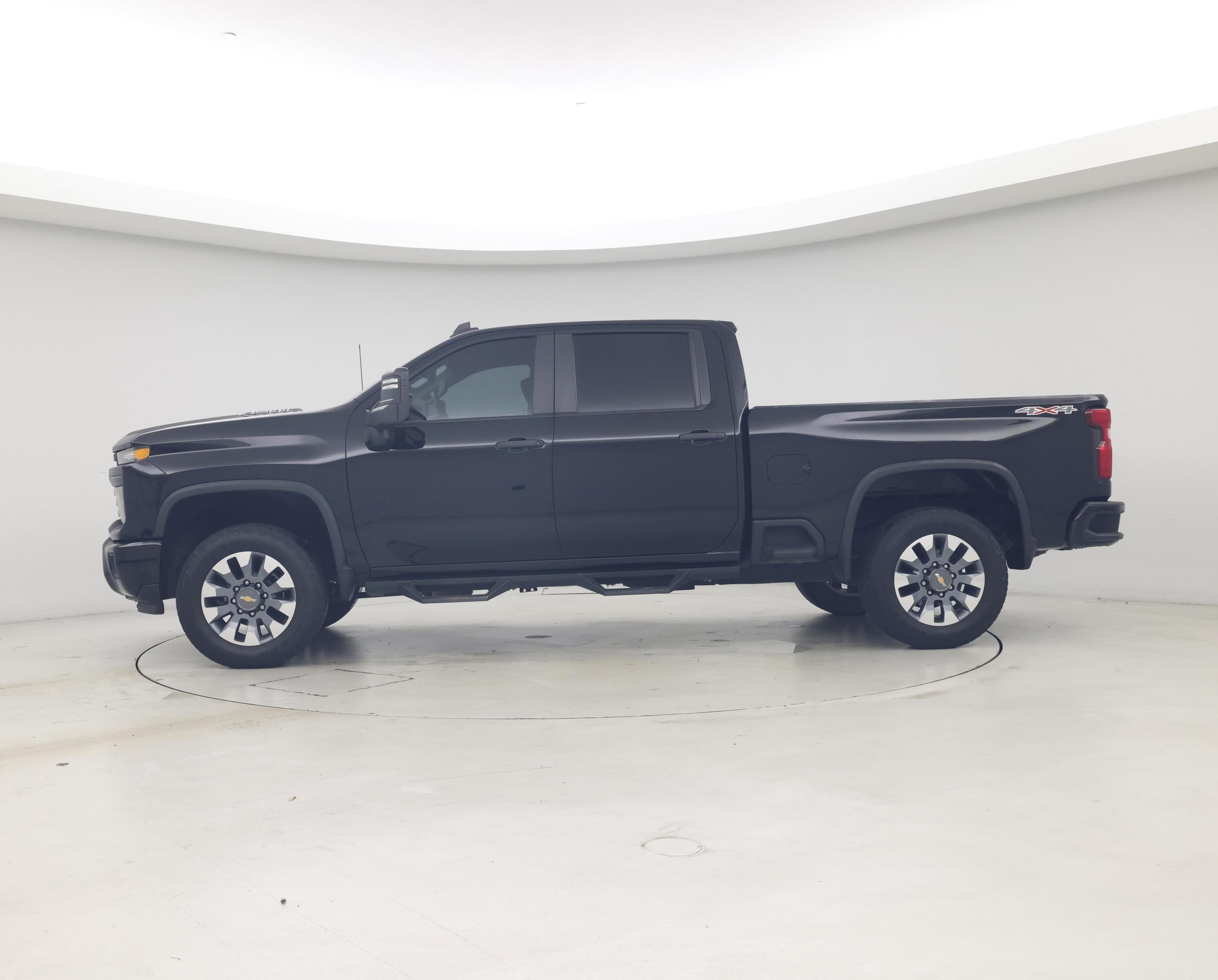 Thumbnail: 2024 Chevrolet Silverado 2500 - 3