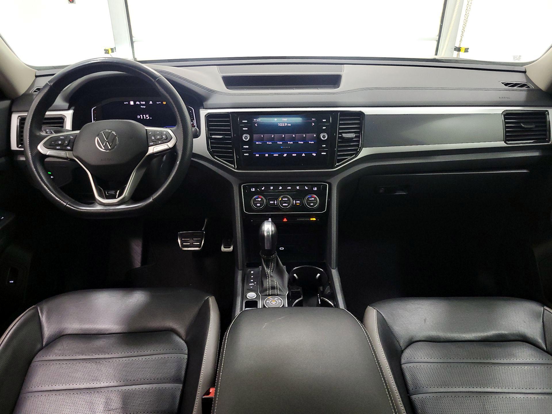 Thumbnail: 2022 Volkswagen Atlas - 9