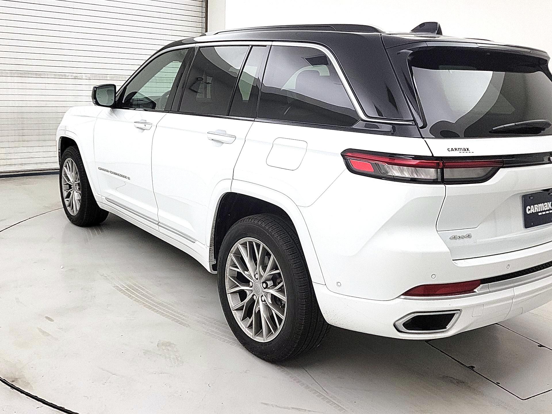 Thumbnail: 2025 Jeep Grand Cherokee - 7