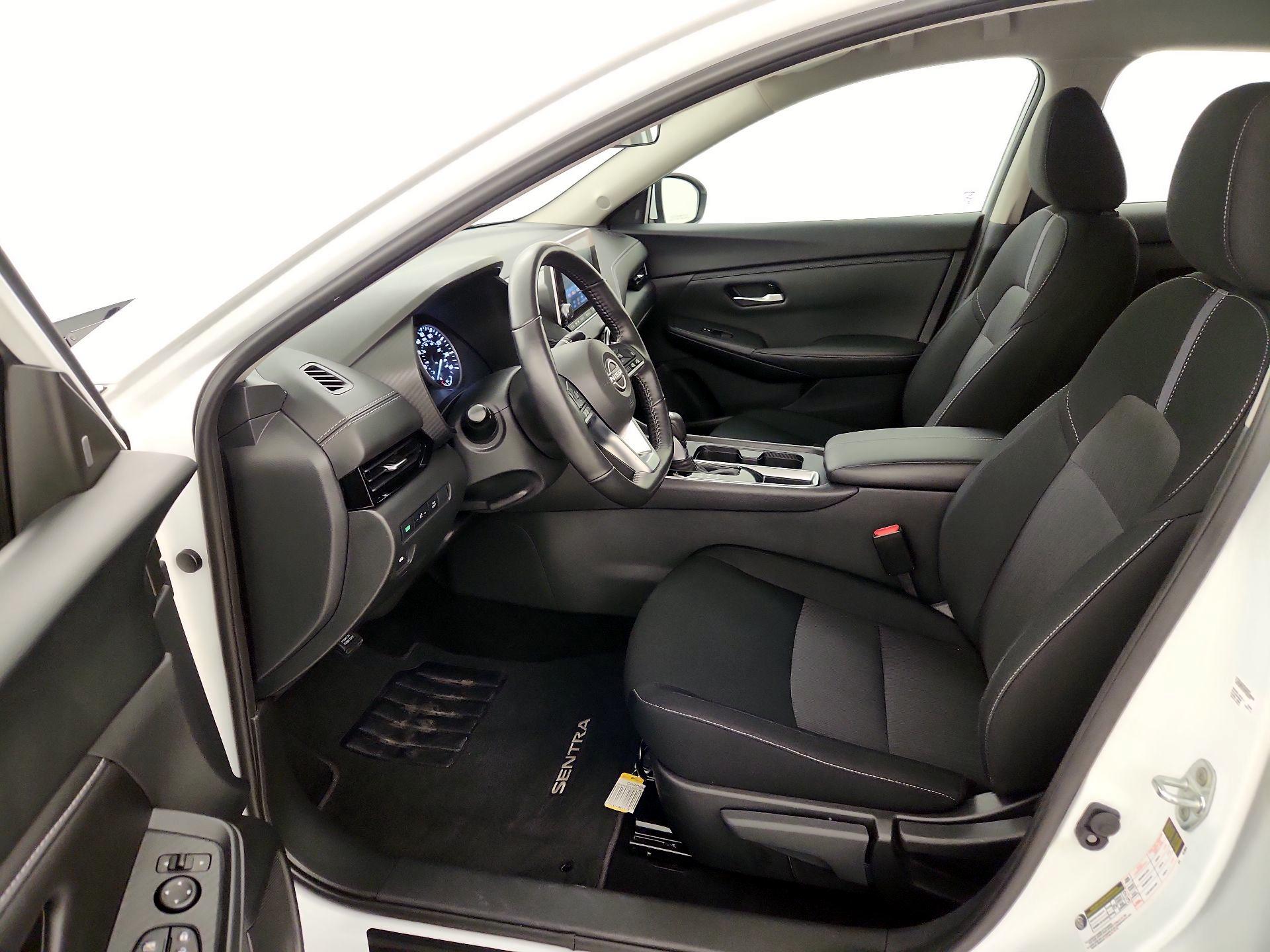 Thumbnail: 2025 Nissan Sentra - 11