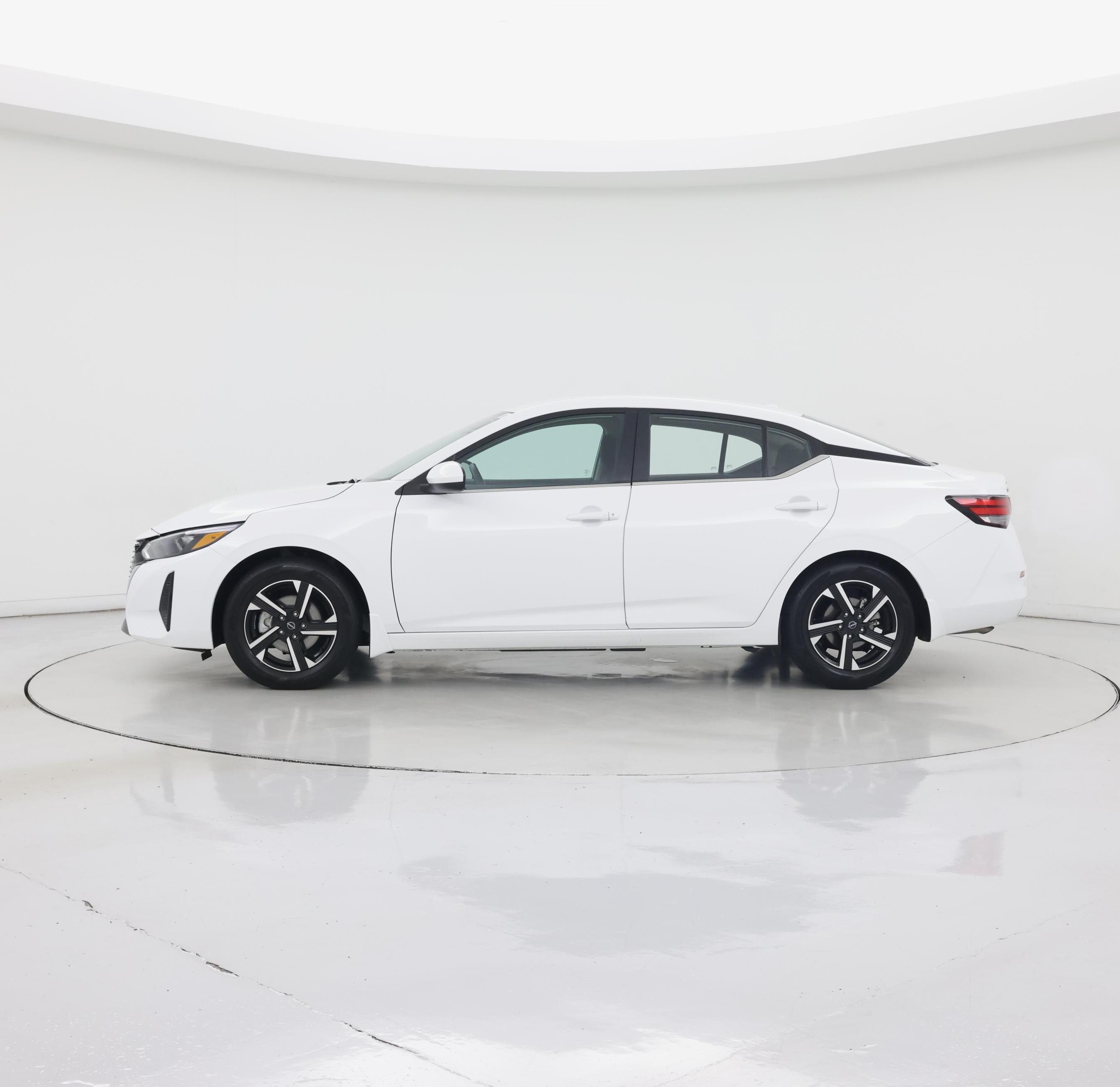 Thumbnail: 2025 Nissan Sentra - 3