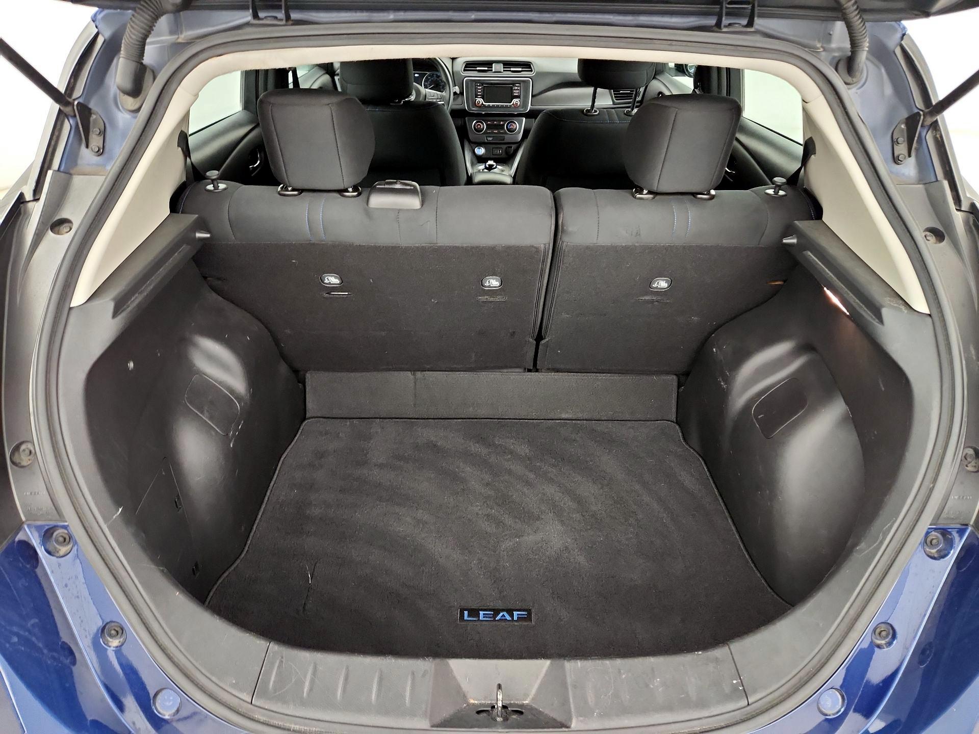 Thumbnail: 2019 Nissan Leaf - 16