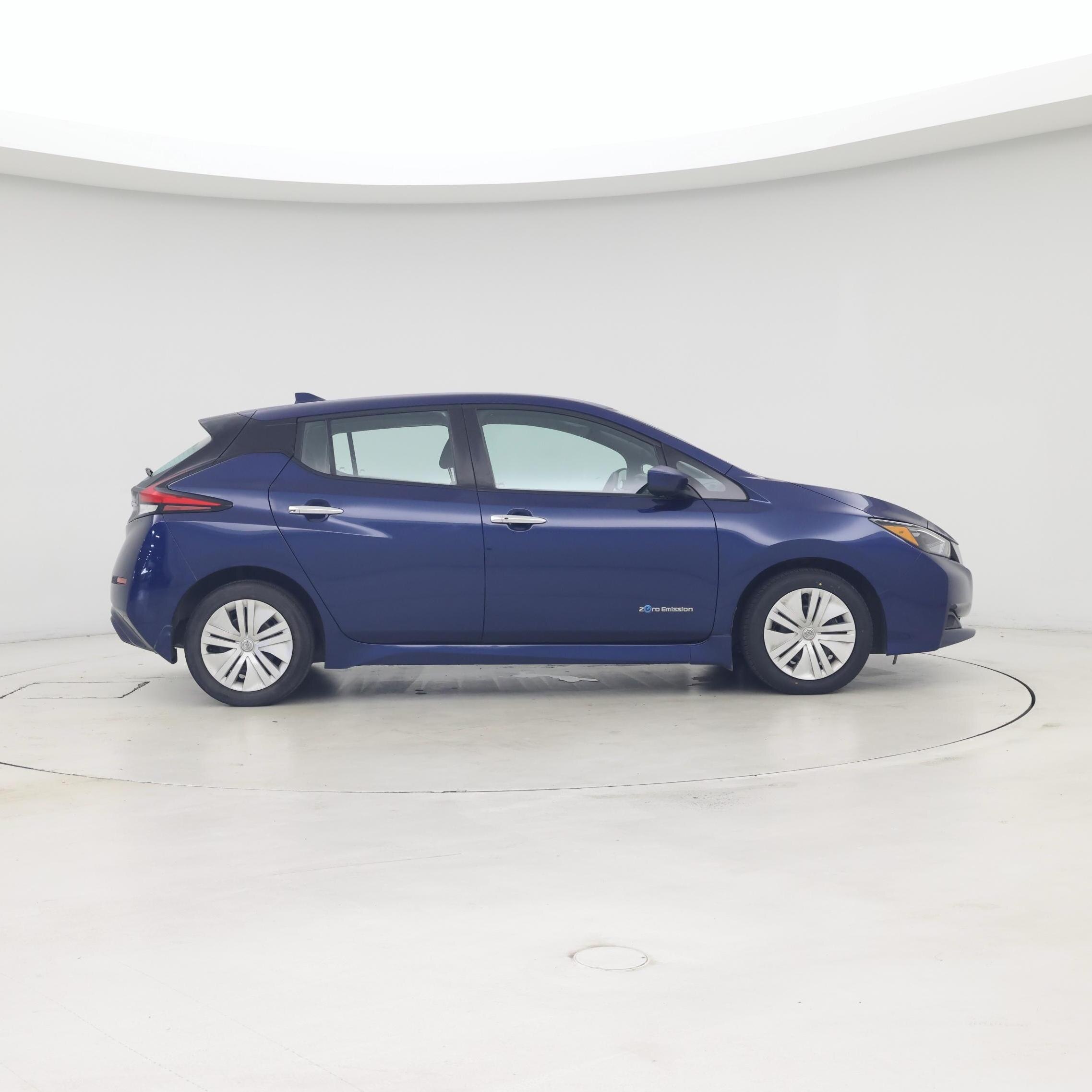 Thumbnail: 2019 Nissan Leaf - 7