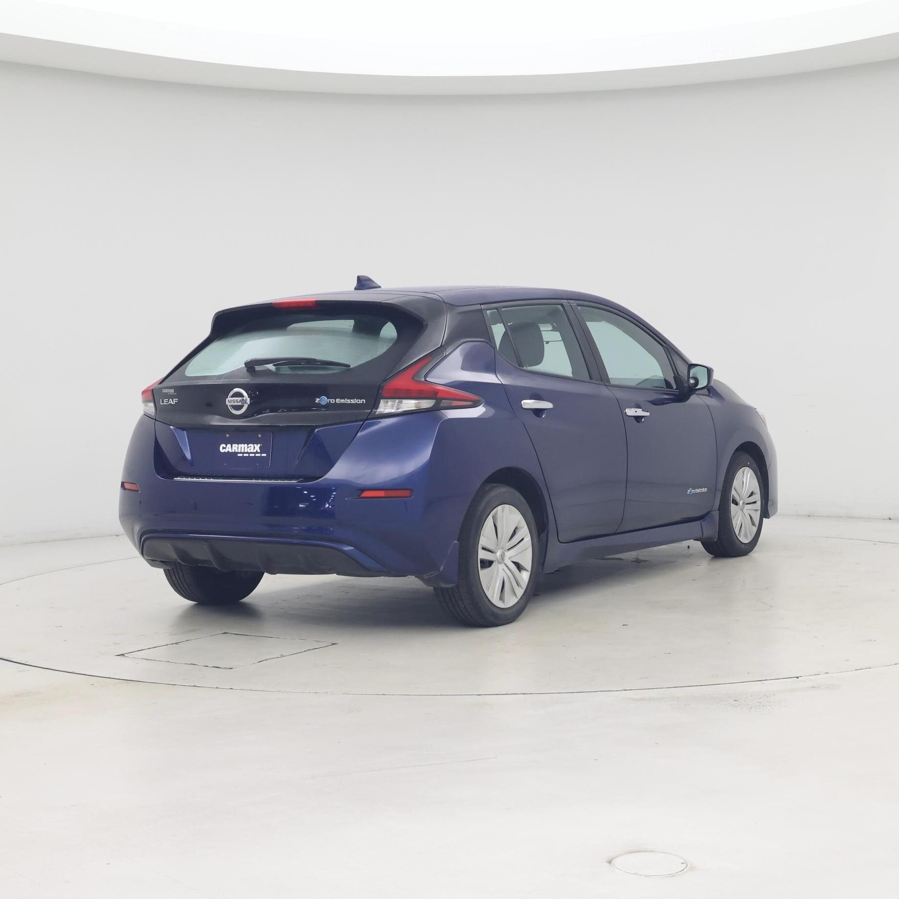 Thumbnail: 2019 Nissan Leaf - 8