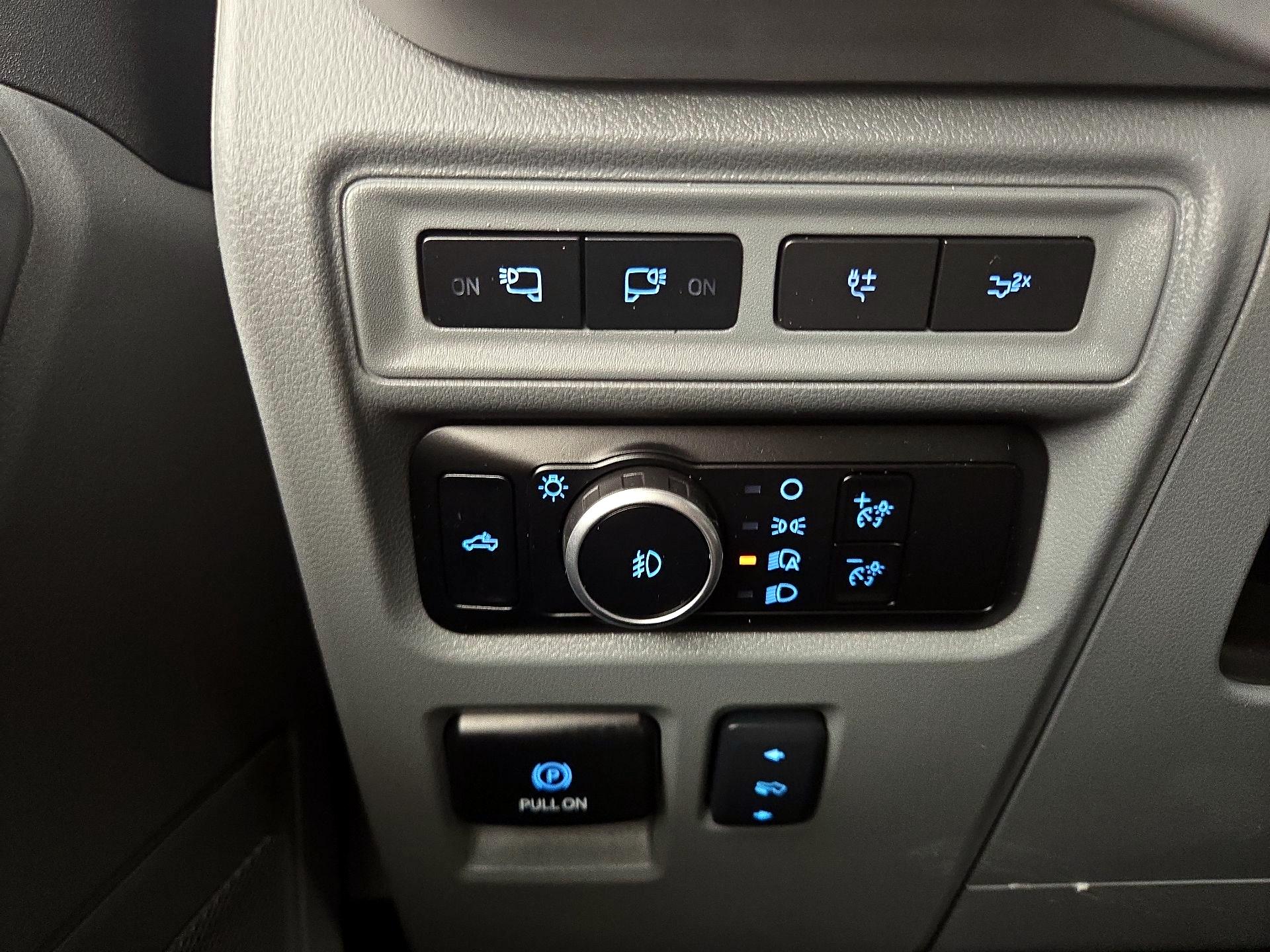 Thumbnail: 2023 Ford F-150 - 13