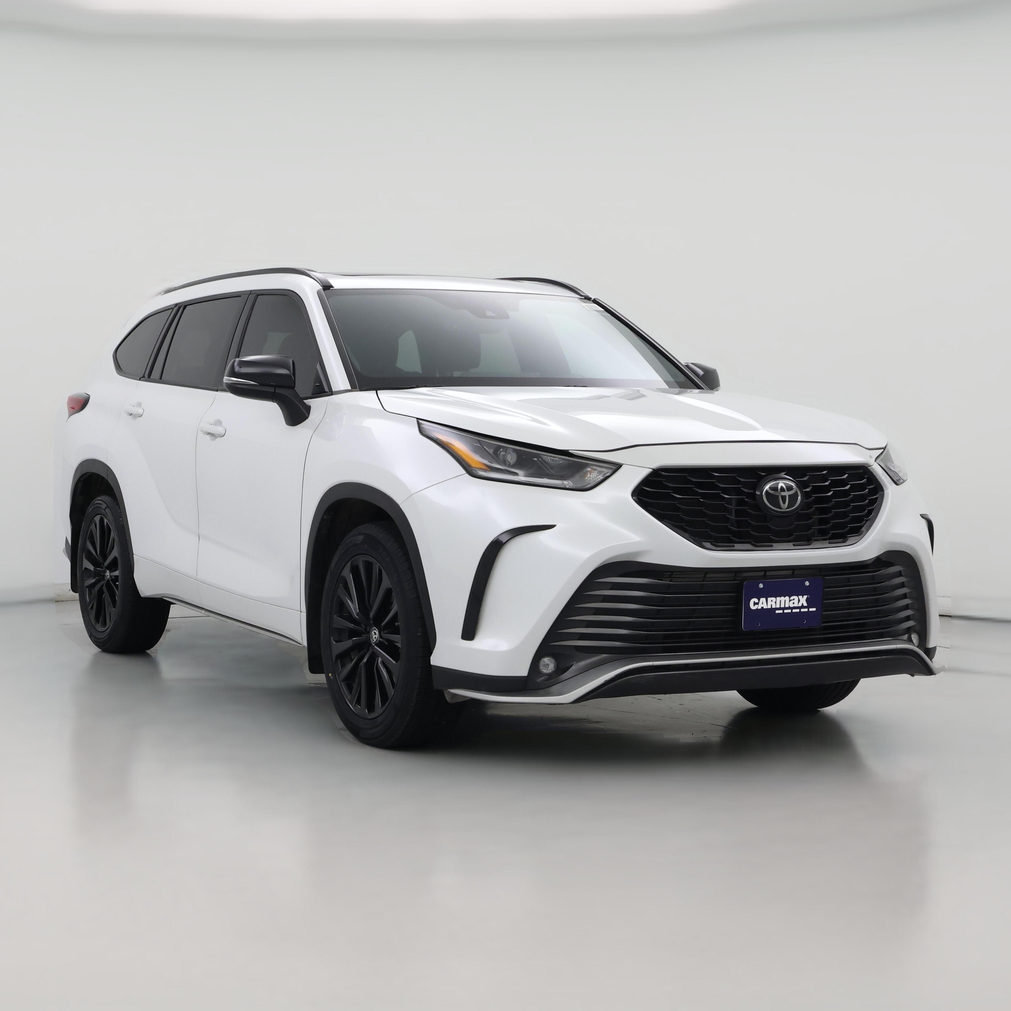 Thumbnail: 2023 Toyota Highlander - 1
