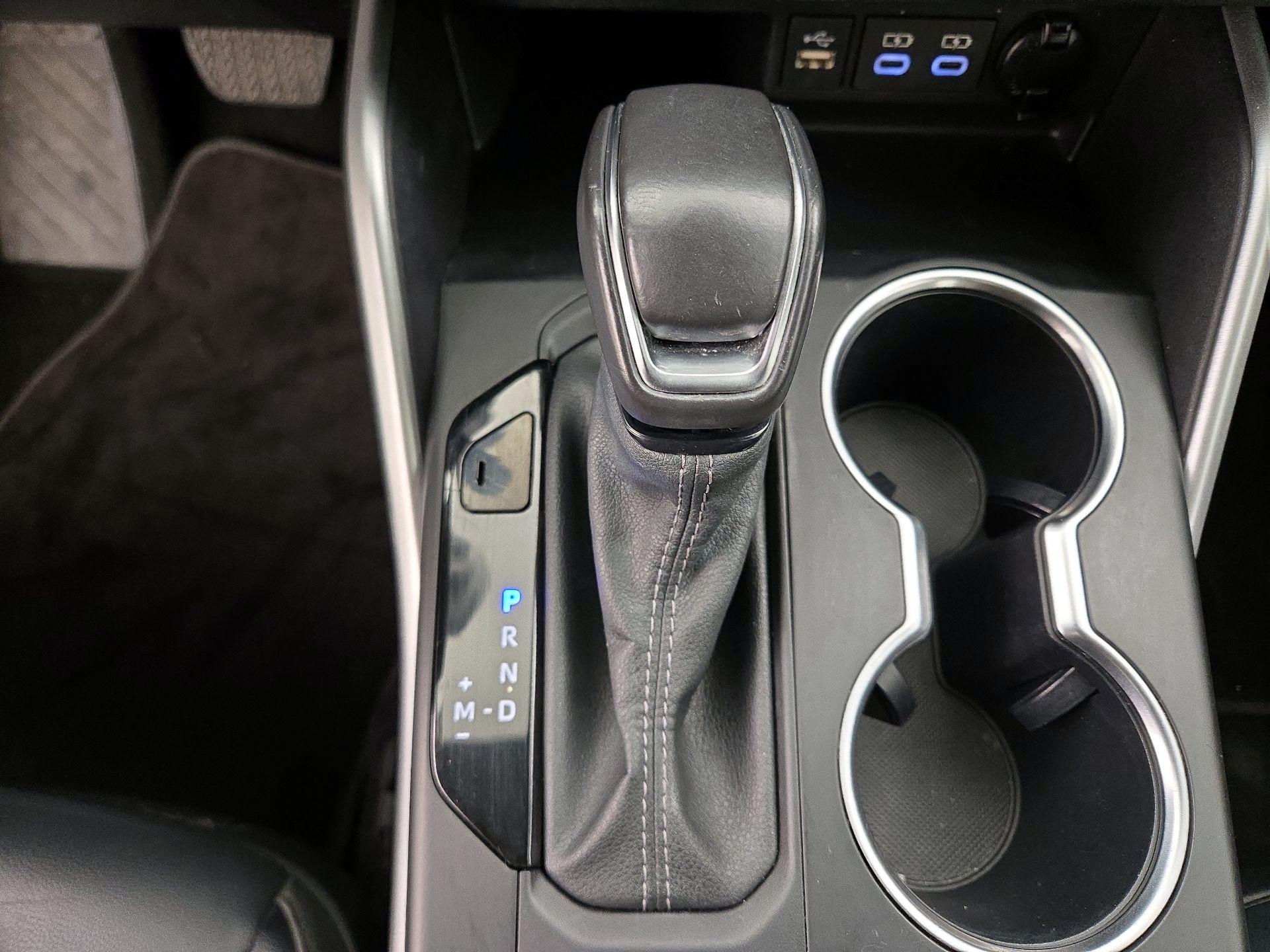 Thumbnail: 2023 Toyota Highlander - 17