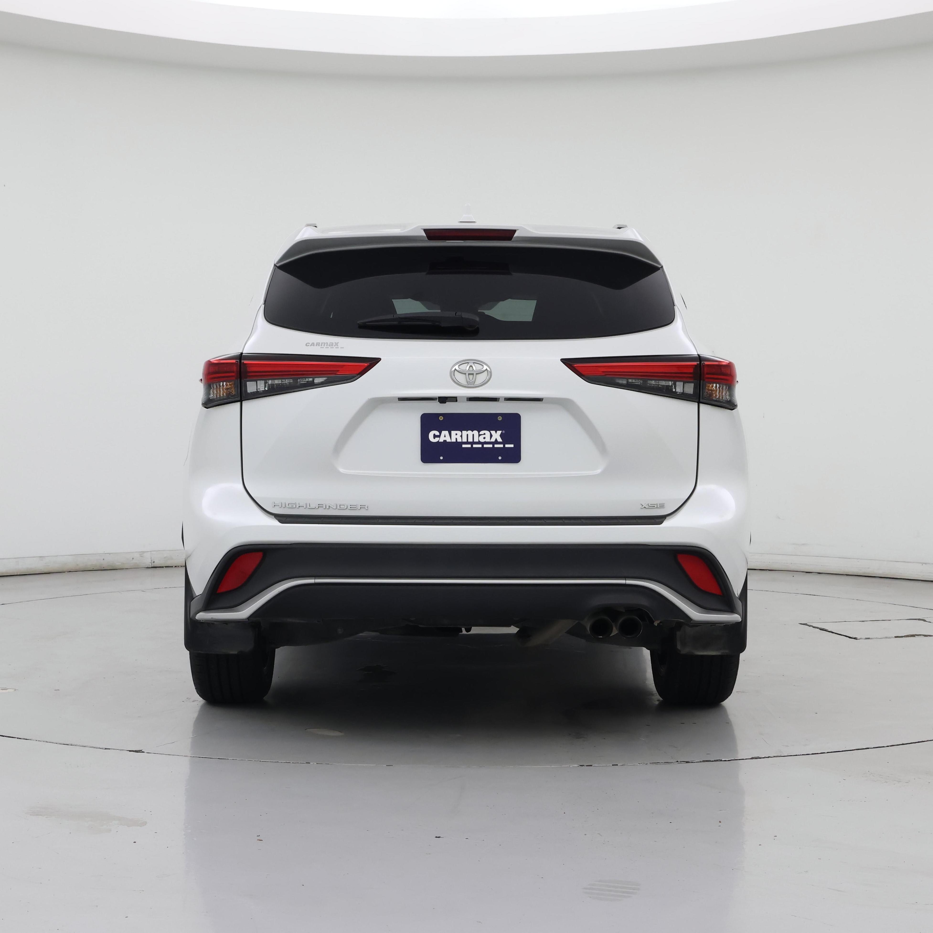 Thumbnail: 2023 Toyota Highlander - 6