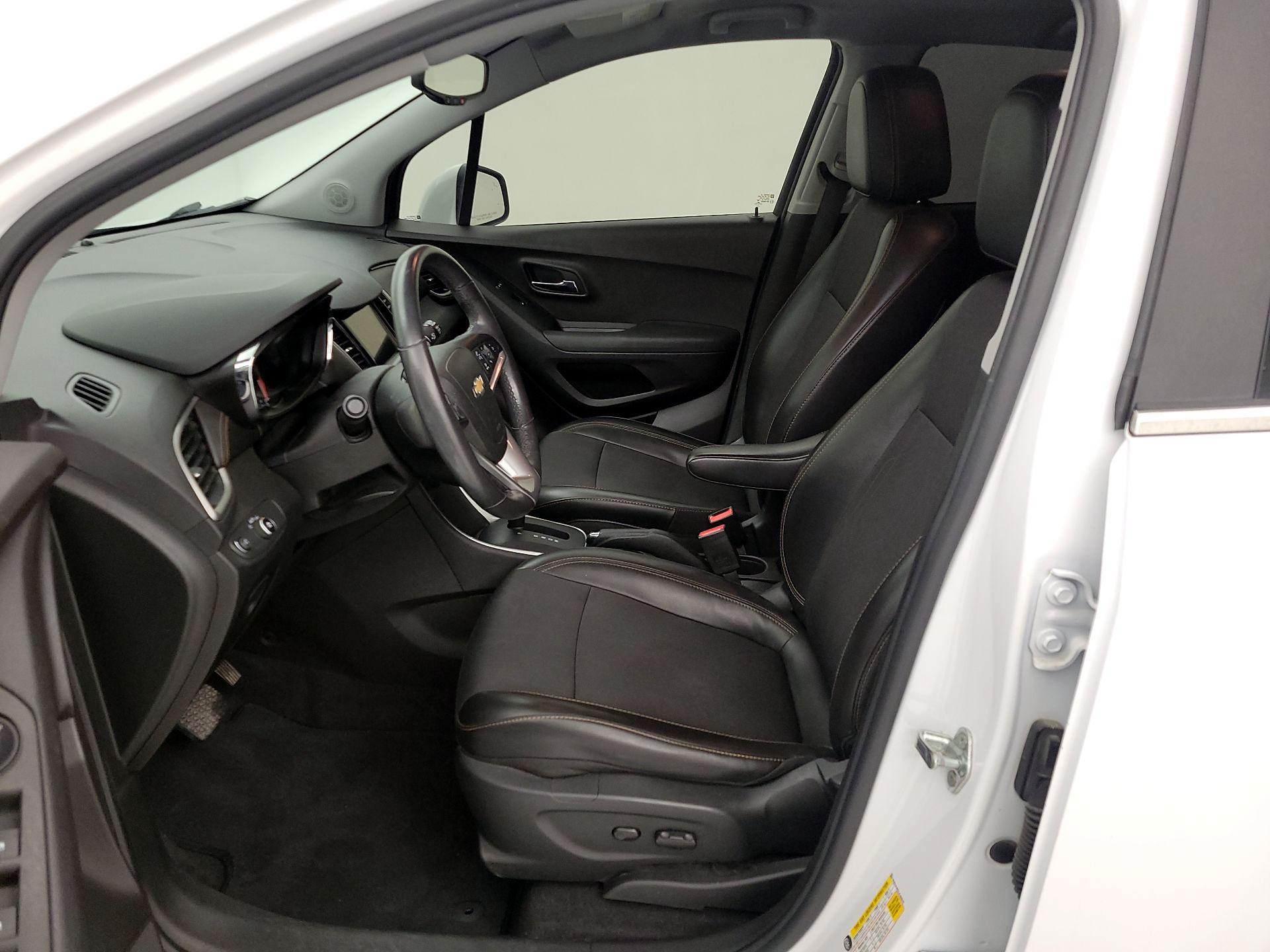 Thumbnail: 2018 Chevrolet Trax - 9