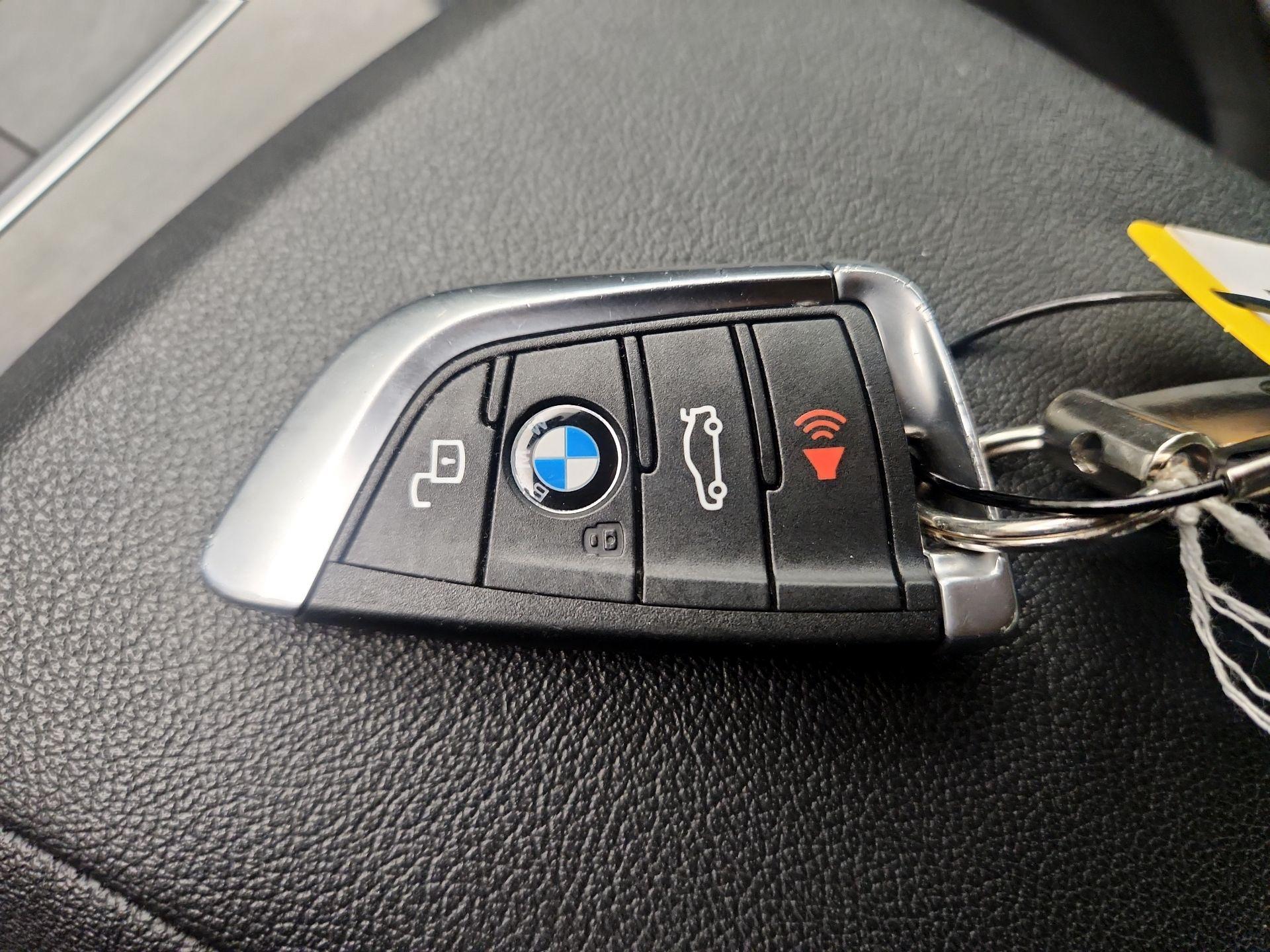 Thumbnail: 2020 BMW 3 Series - 18