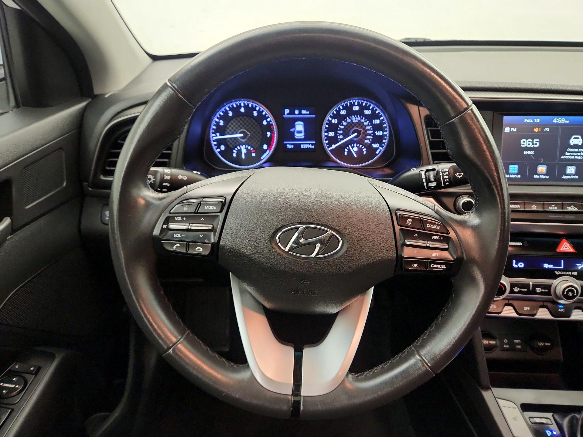 Thumbnail: 2019 Hyundai Elantra - 10