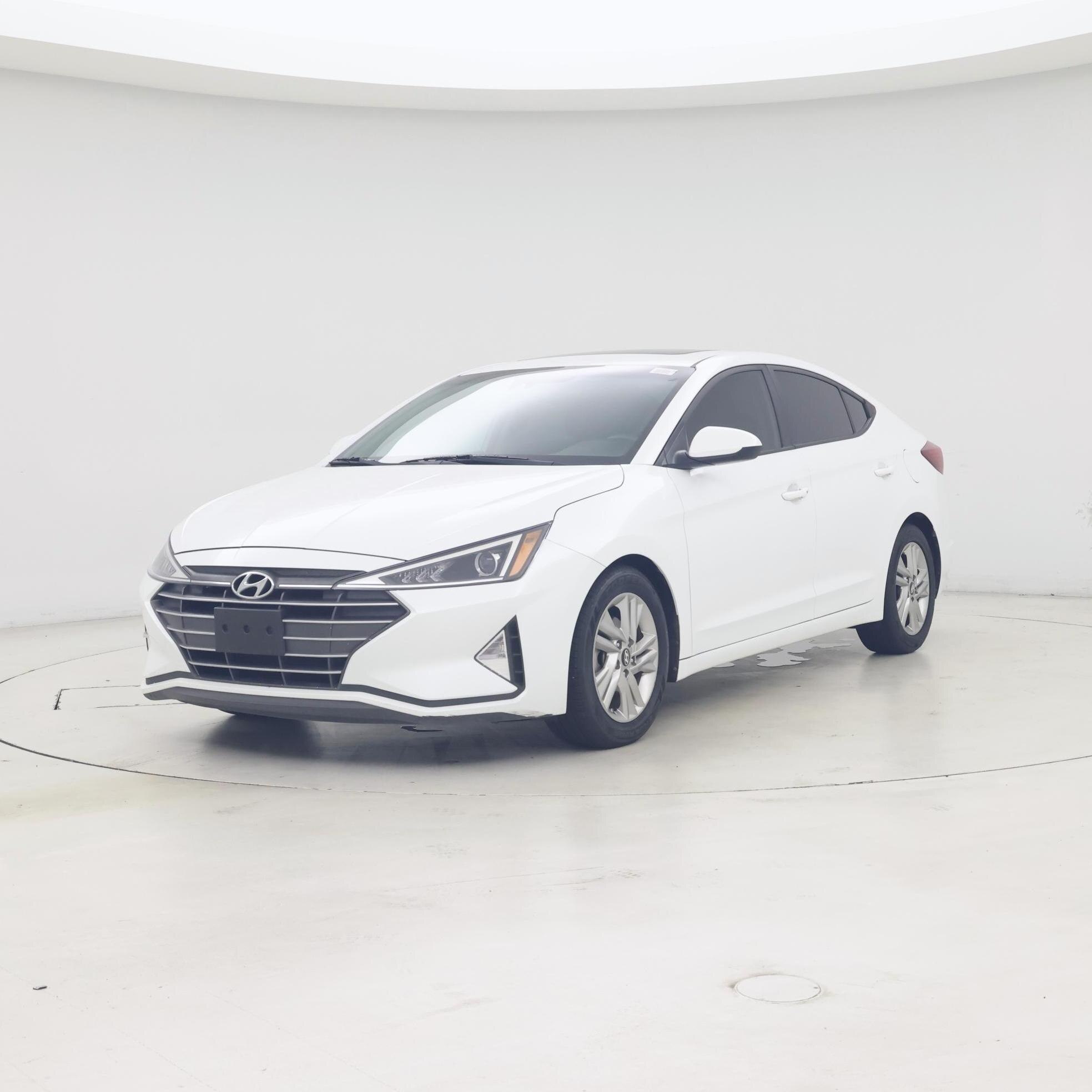 Thumbnail: 2019 Hyundai Elantra - 4