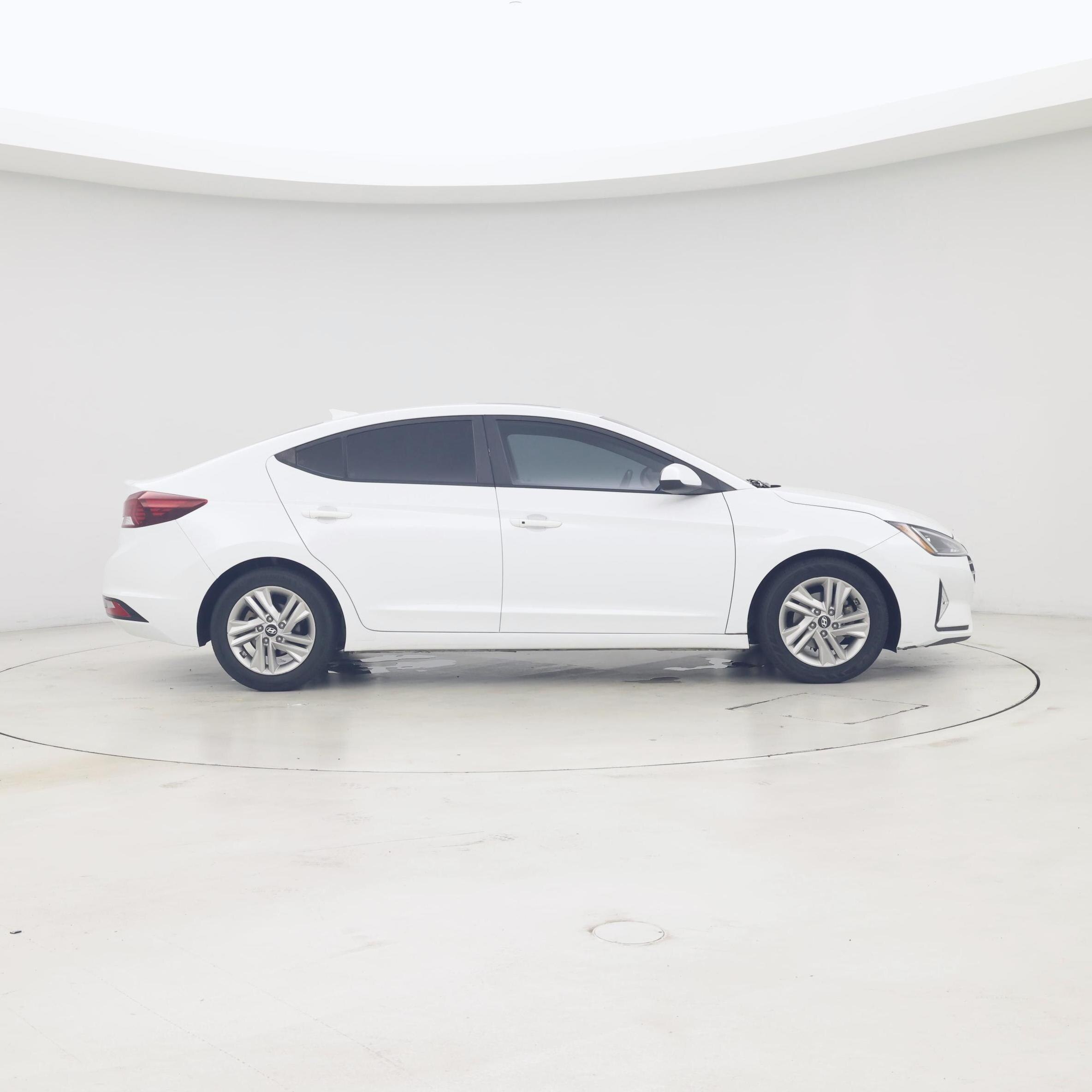 Thumbnail: 2019 Hyundai Elantra - 7