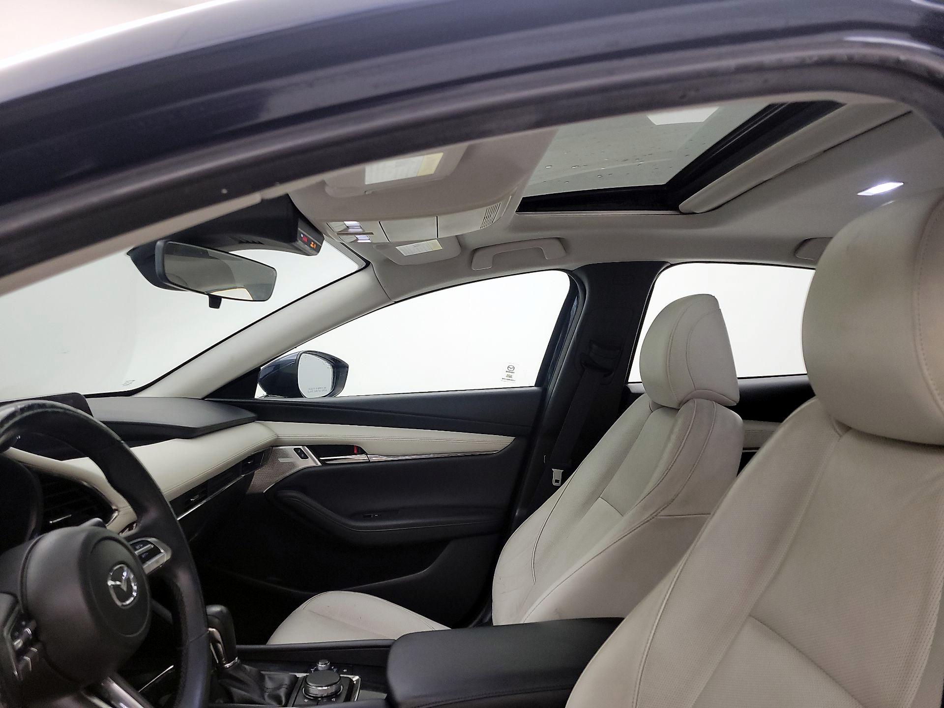 Thumbnail: 2022 Mazda Mazda3 - 19