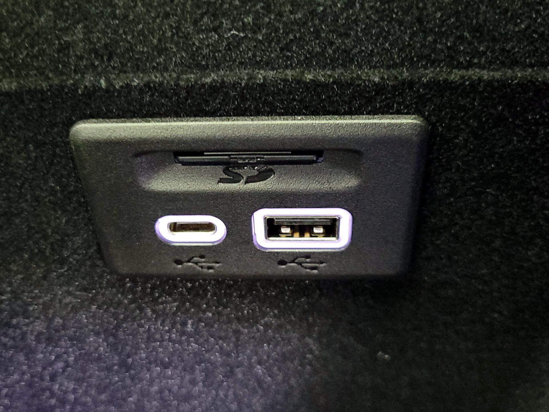 Thumbnail: 2023 Cadillac XT6 - 19