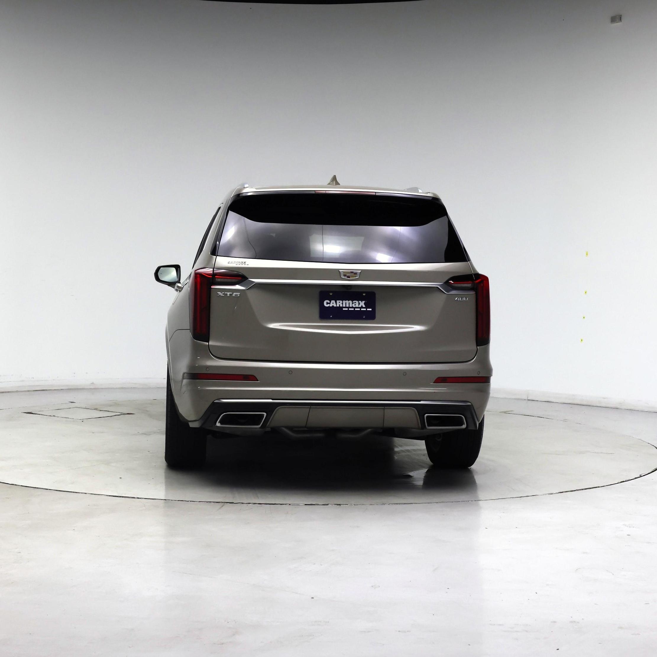 Thumbnail: 2023 Cadillac XT6 - 6