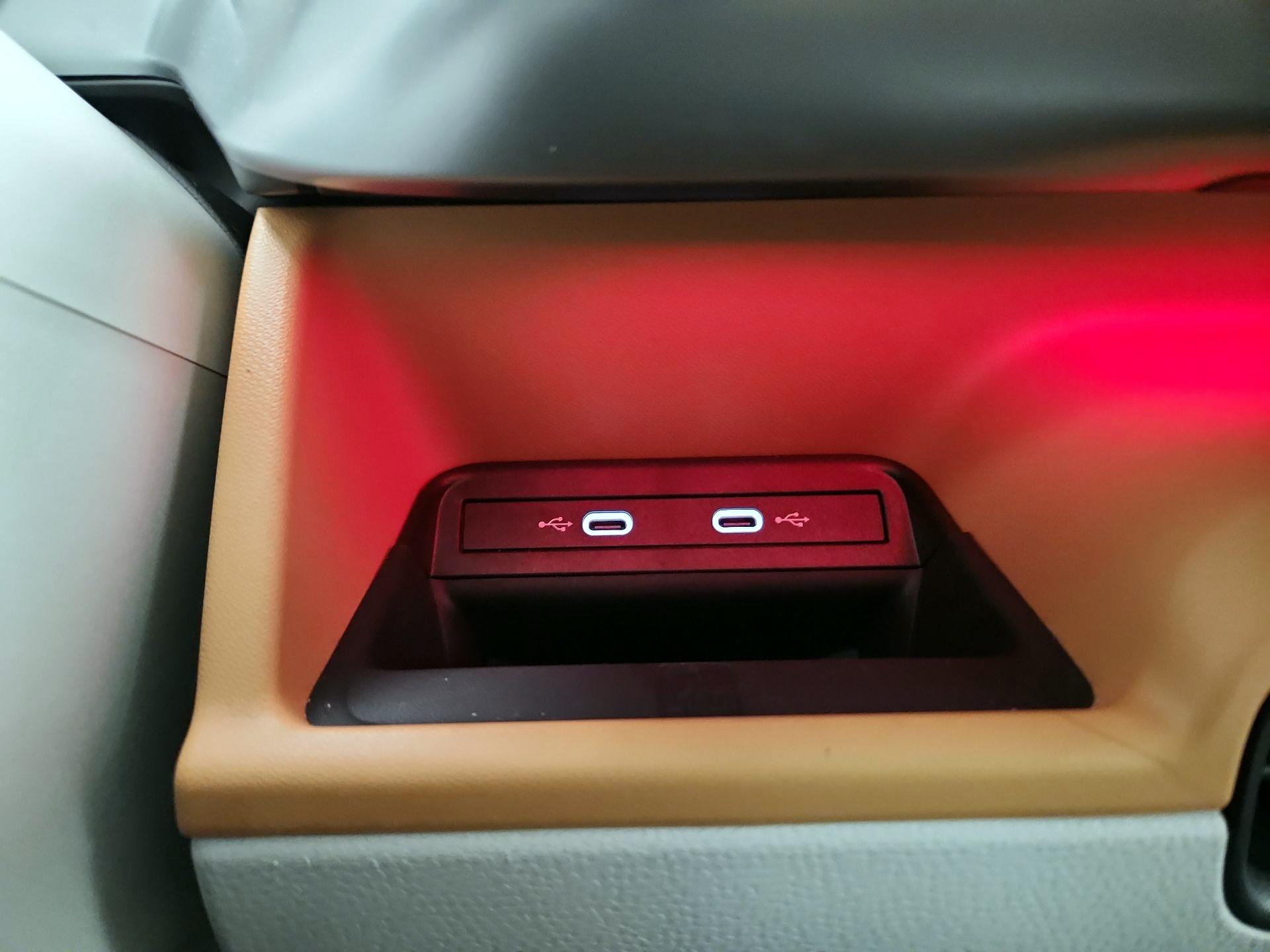 Thumbnail: 2025 Volkswagen ID.Buzz - 19