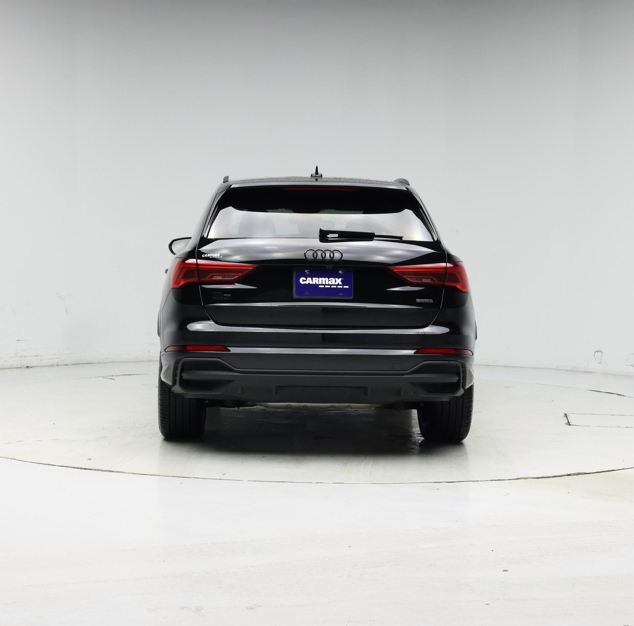 Thumbnail: 2025 Audi Q3 - 6