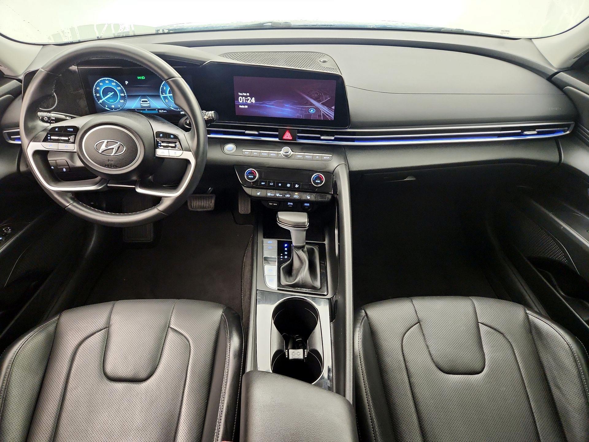 Thumbnail: 2023 Hyundai Elantra - 9