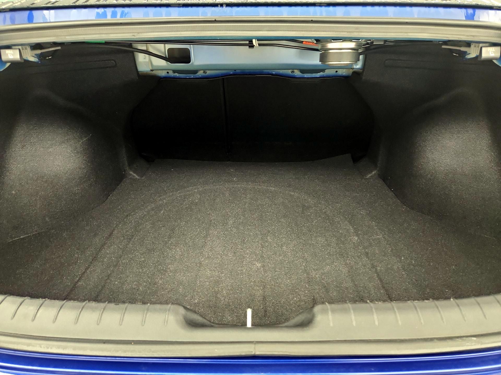 Thumbnail: 2023 Hyundai Elantra - 16