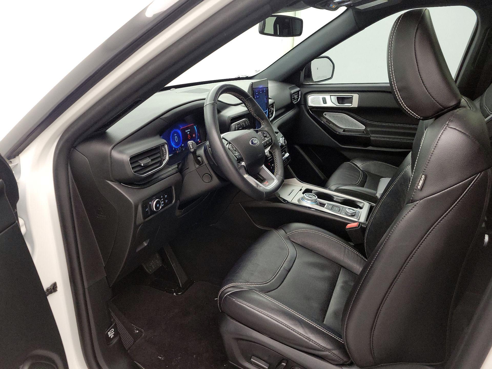 Thumbnail: 2023 Ford Explorer - 11