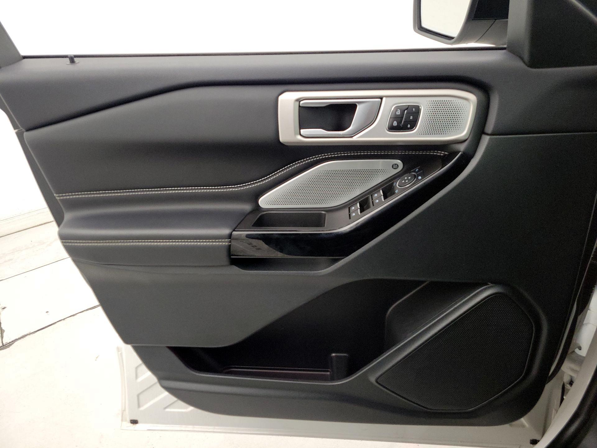 Thumbnail: 2023 Ford Explorer - 12