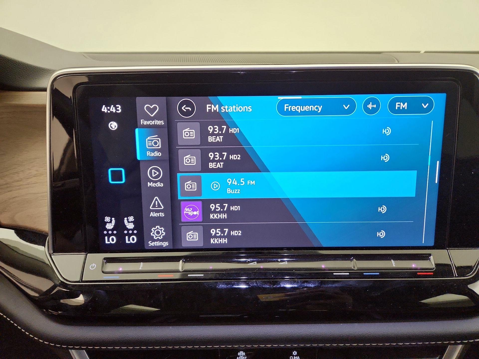 Thumbnail: 2024 Volkswagen Atlas - 15