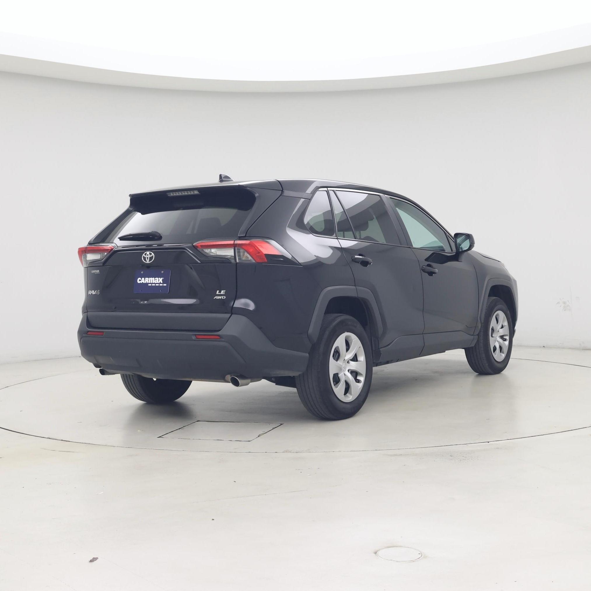 Thumbnail: 2024 Toyota RAV4 - 8