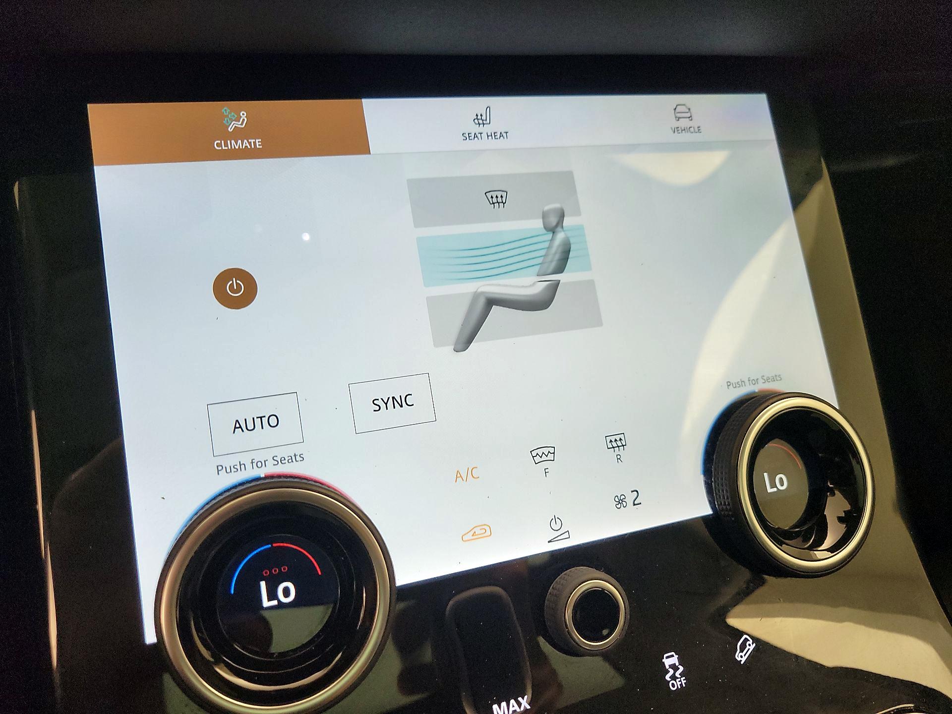 Thumbnail: 2023 Land Rover Range Rover Evoque - 15