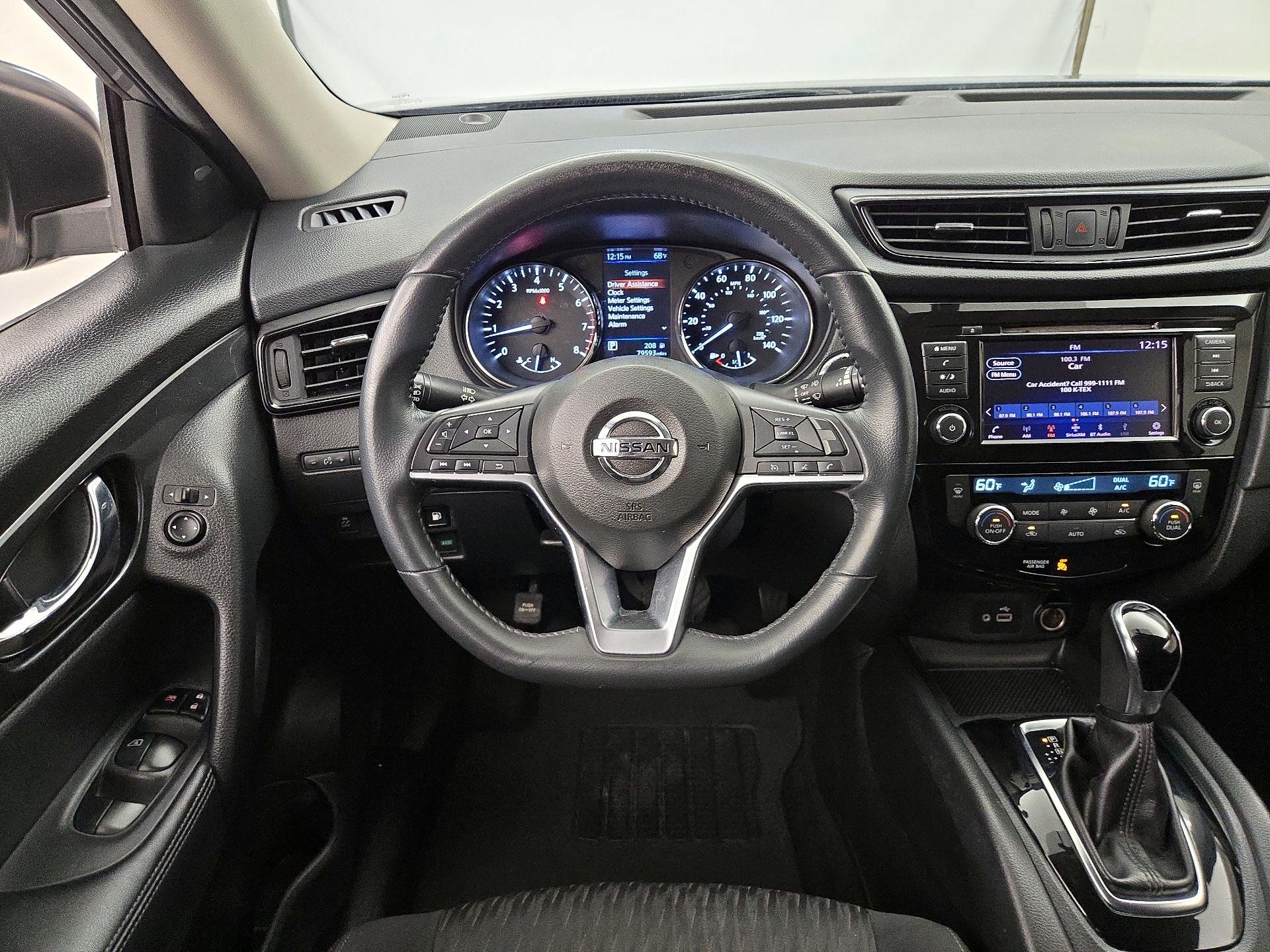 Thumbnail: 2018 Nissan Rogue - 10