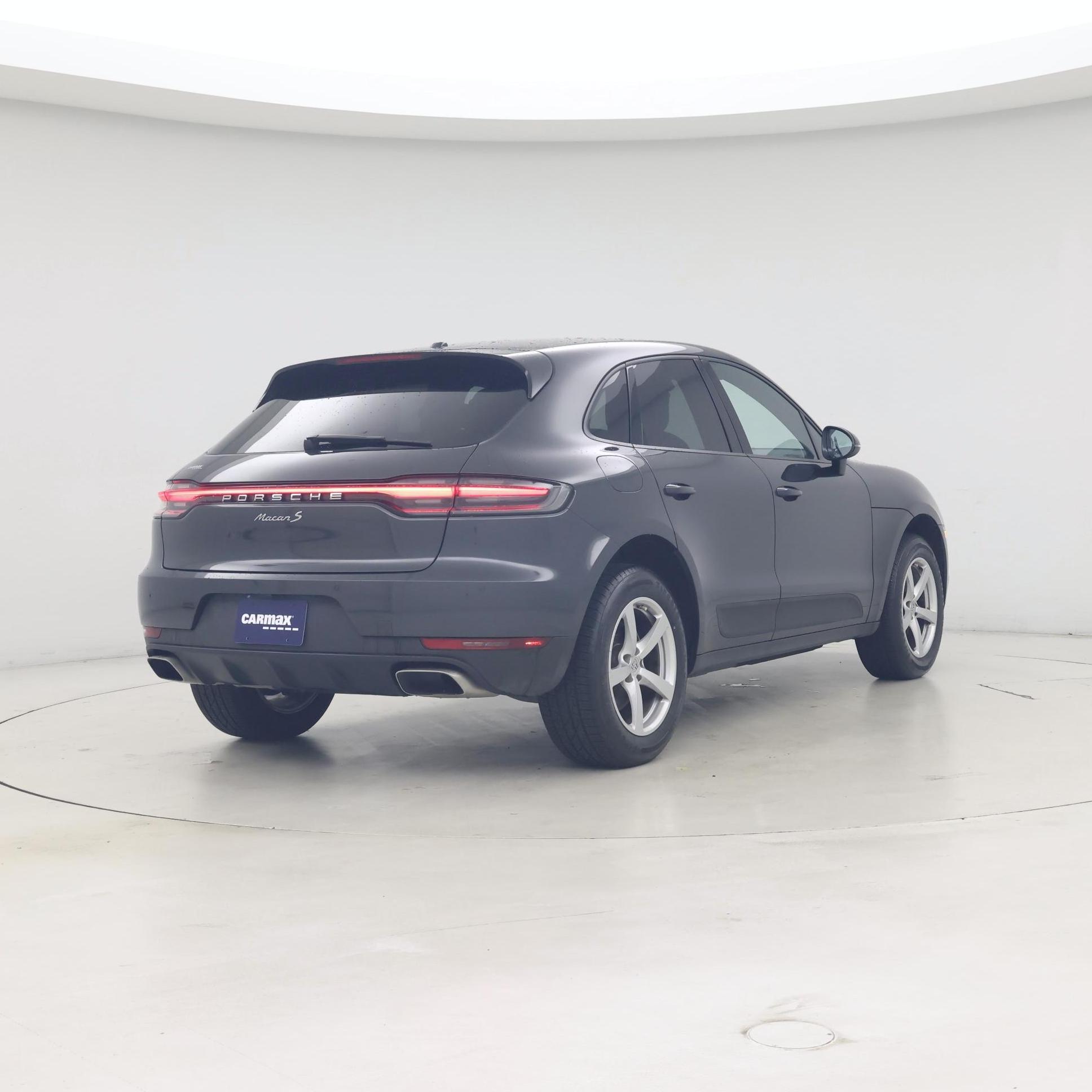 Thumbnail: 2021 Porsche Macan - 8