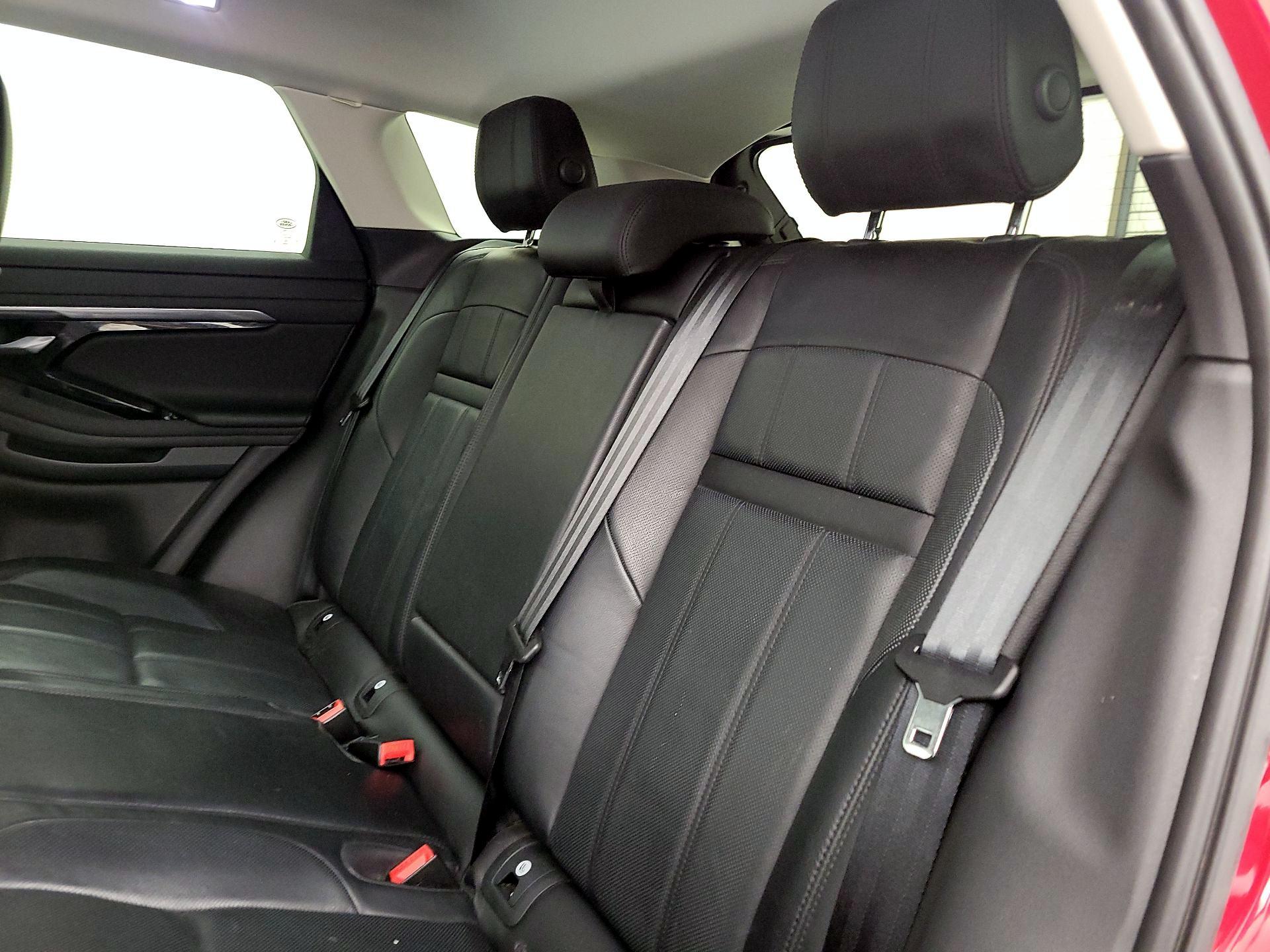 Thumbnail: 2020 Land Rover Range Rover Evoque - 18