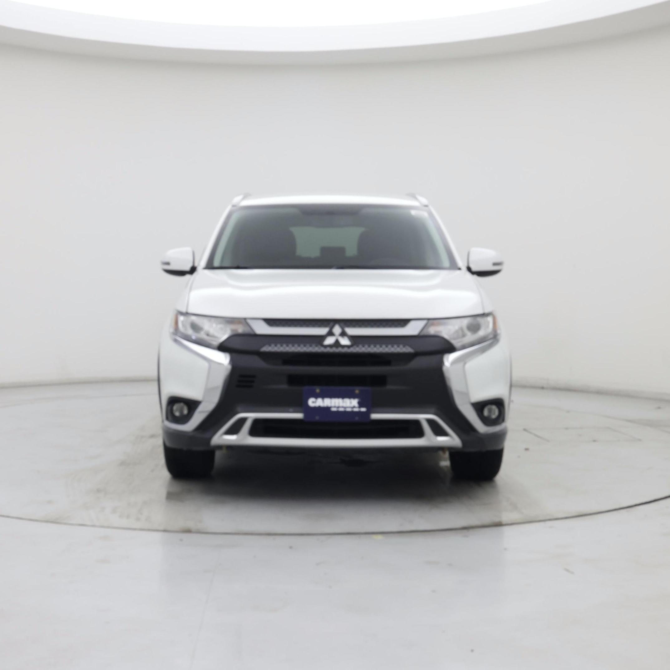Thumbnail: 2019 Mitsubishi Outlander - 5