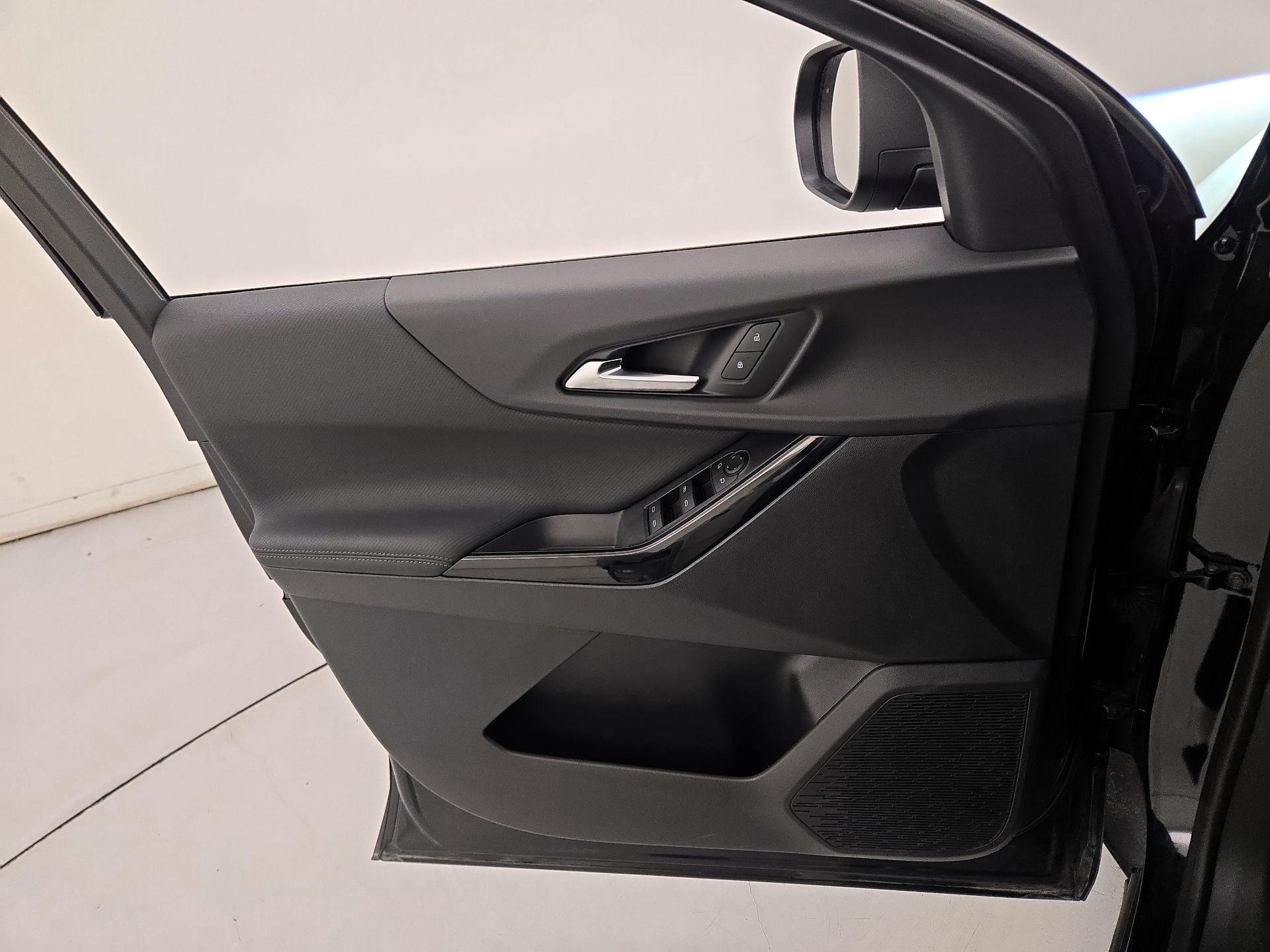 Thumbnail: 2026 Chevrolet Equinox - 12