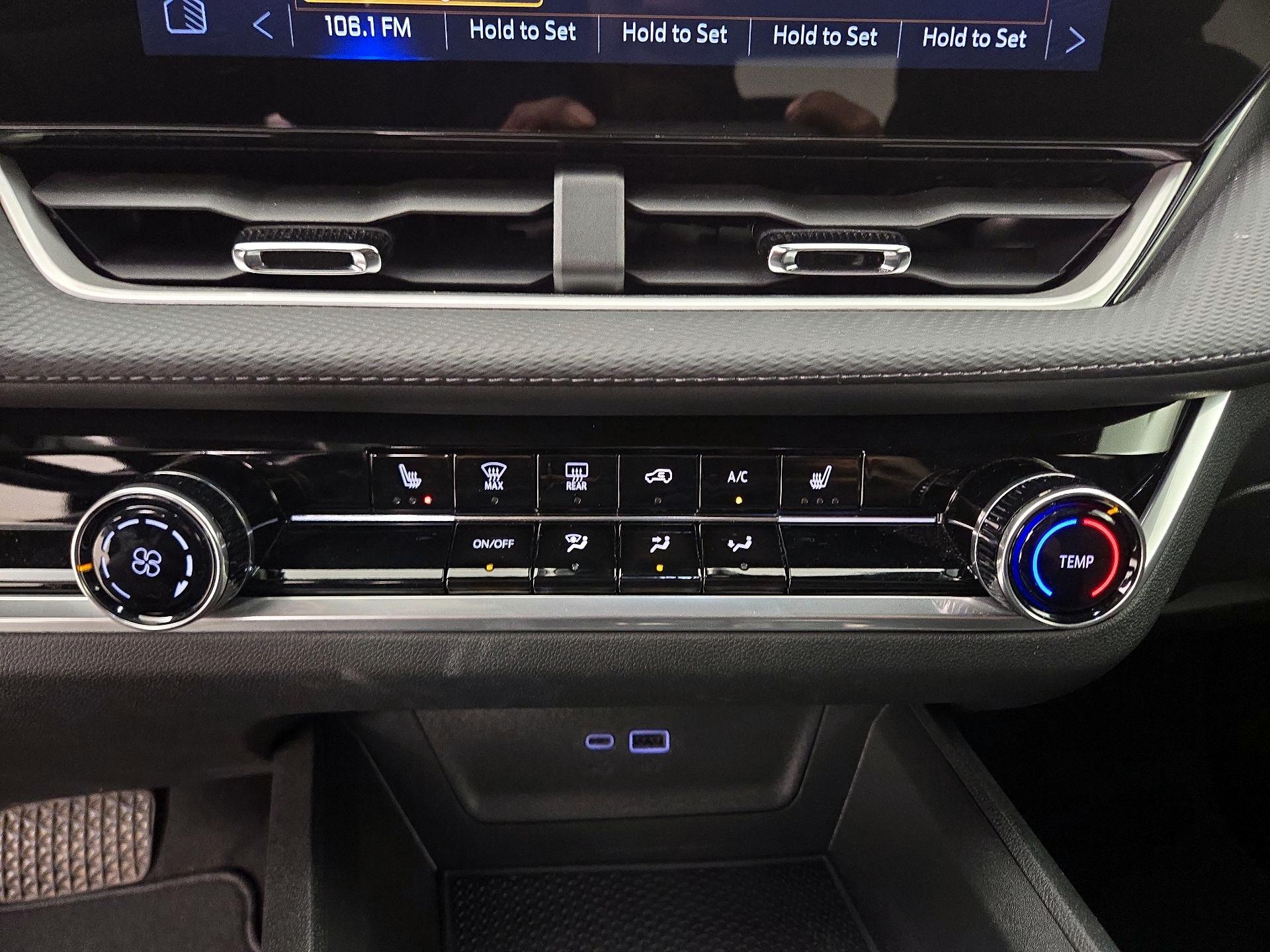 Thumbnail: 2026 Chevrolet Equinox - 16