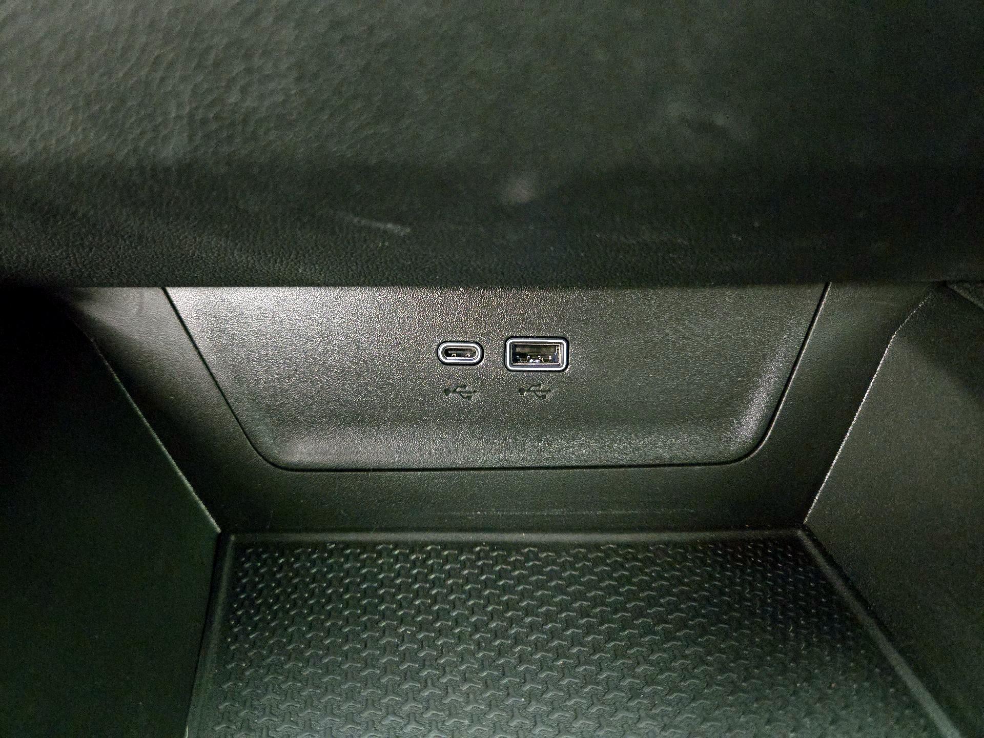 Thumbnail: 2026 Chevrolet Equinox - 18