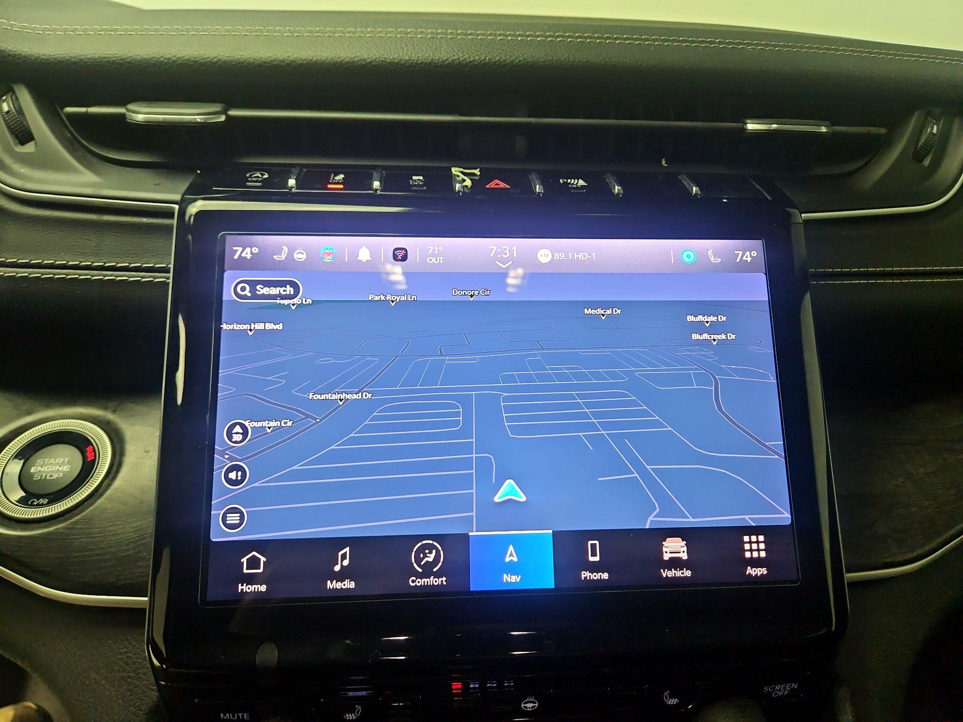 Thumbnail: 2022 Jeep Grand Cherokee L - 14