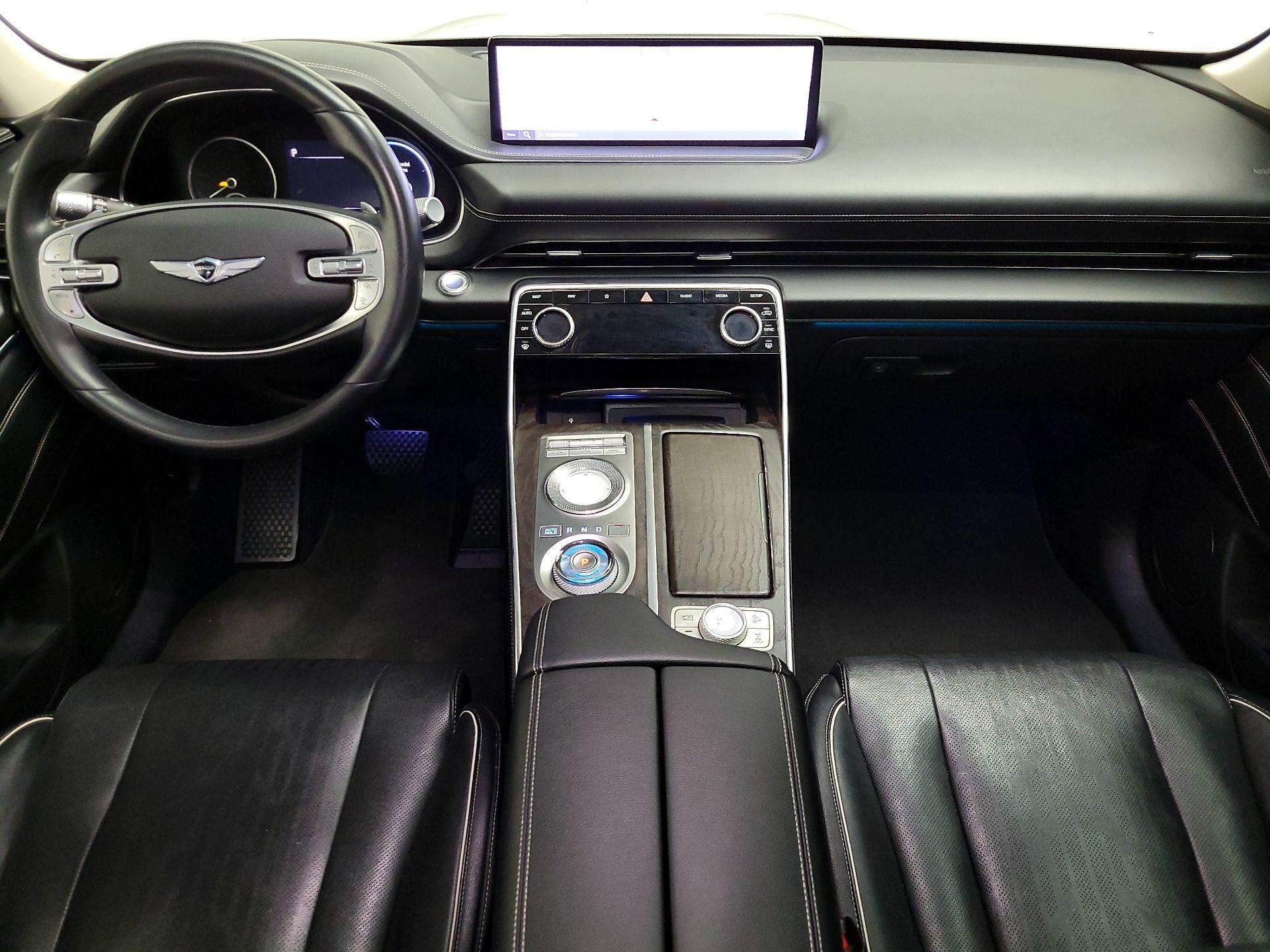 Thumbnail: 2022 Genesis GV80 - 9