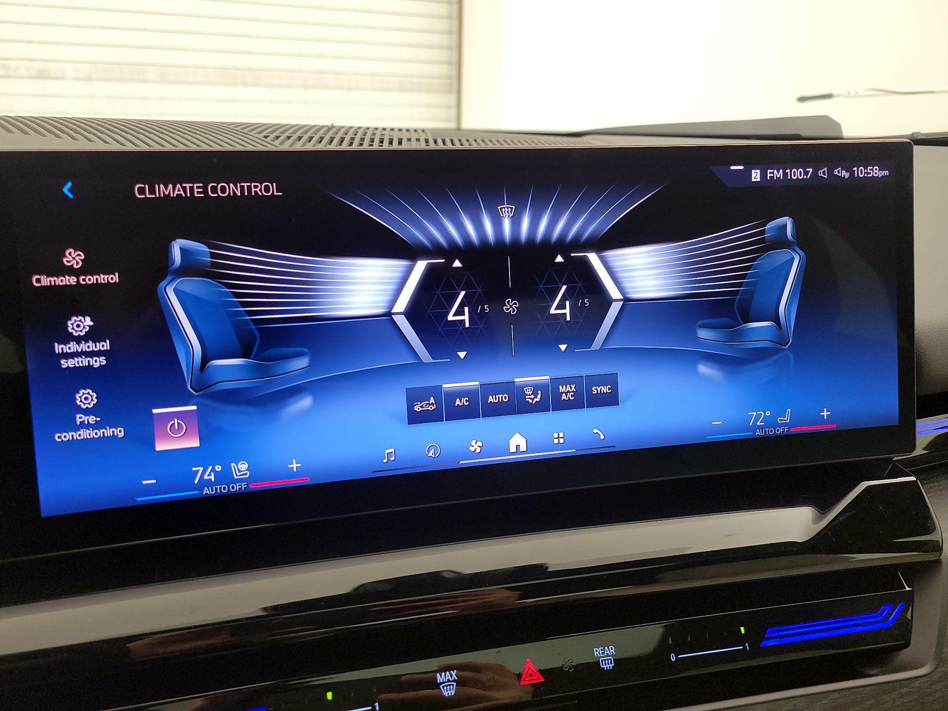 Thumbnail: 2024 BMW 5 Series - 15