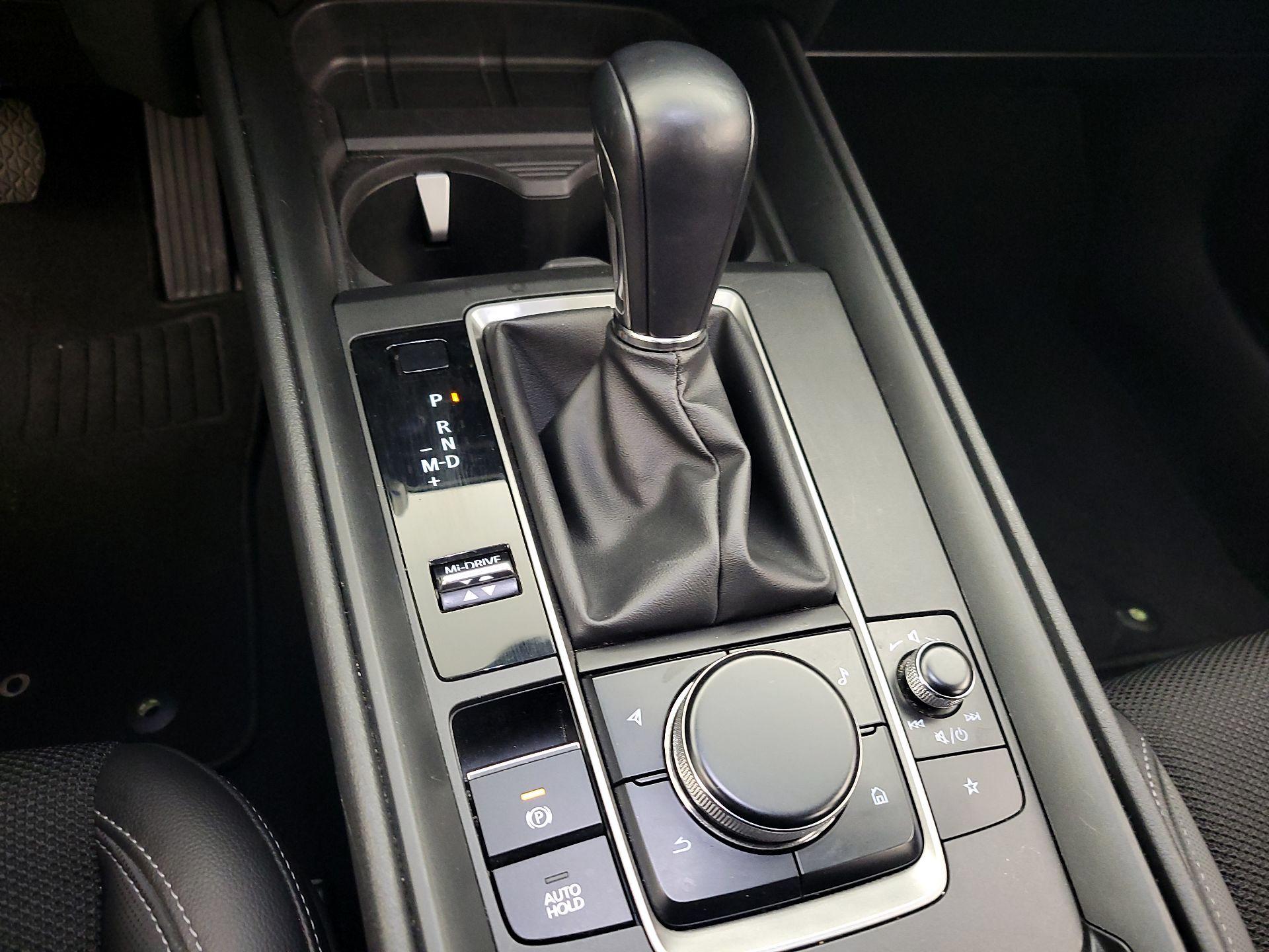 Thumbnail: 2025 Mazda CX-50 - 17