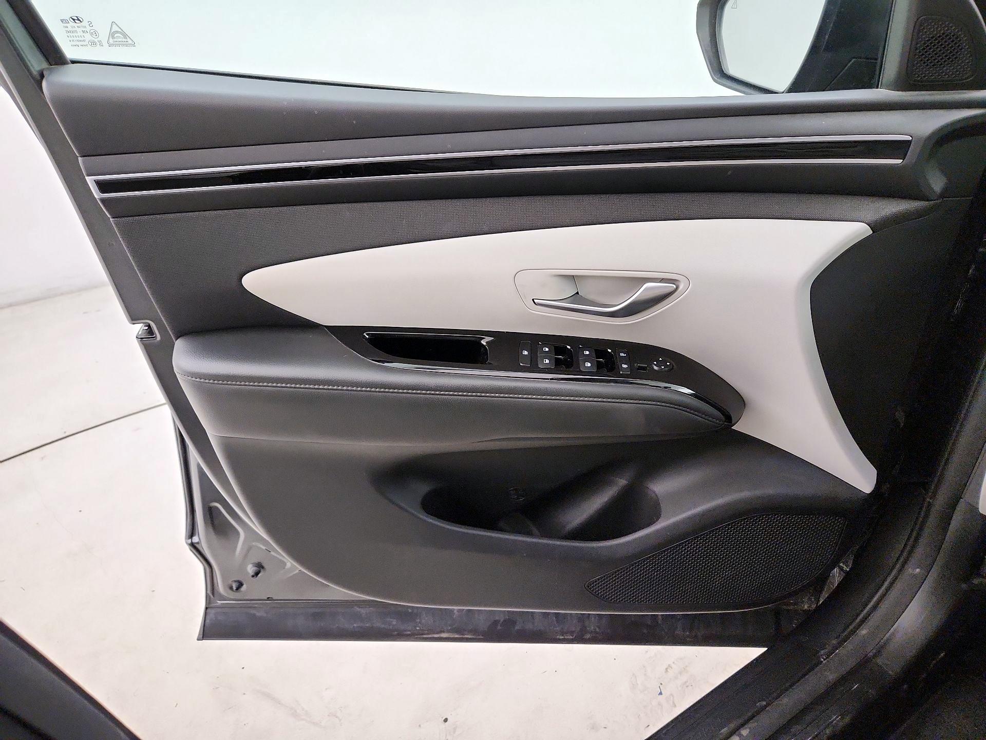 Thumbnail: 2024 Hyundai Tucson - 12