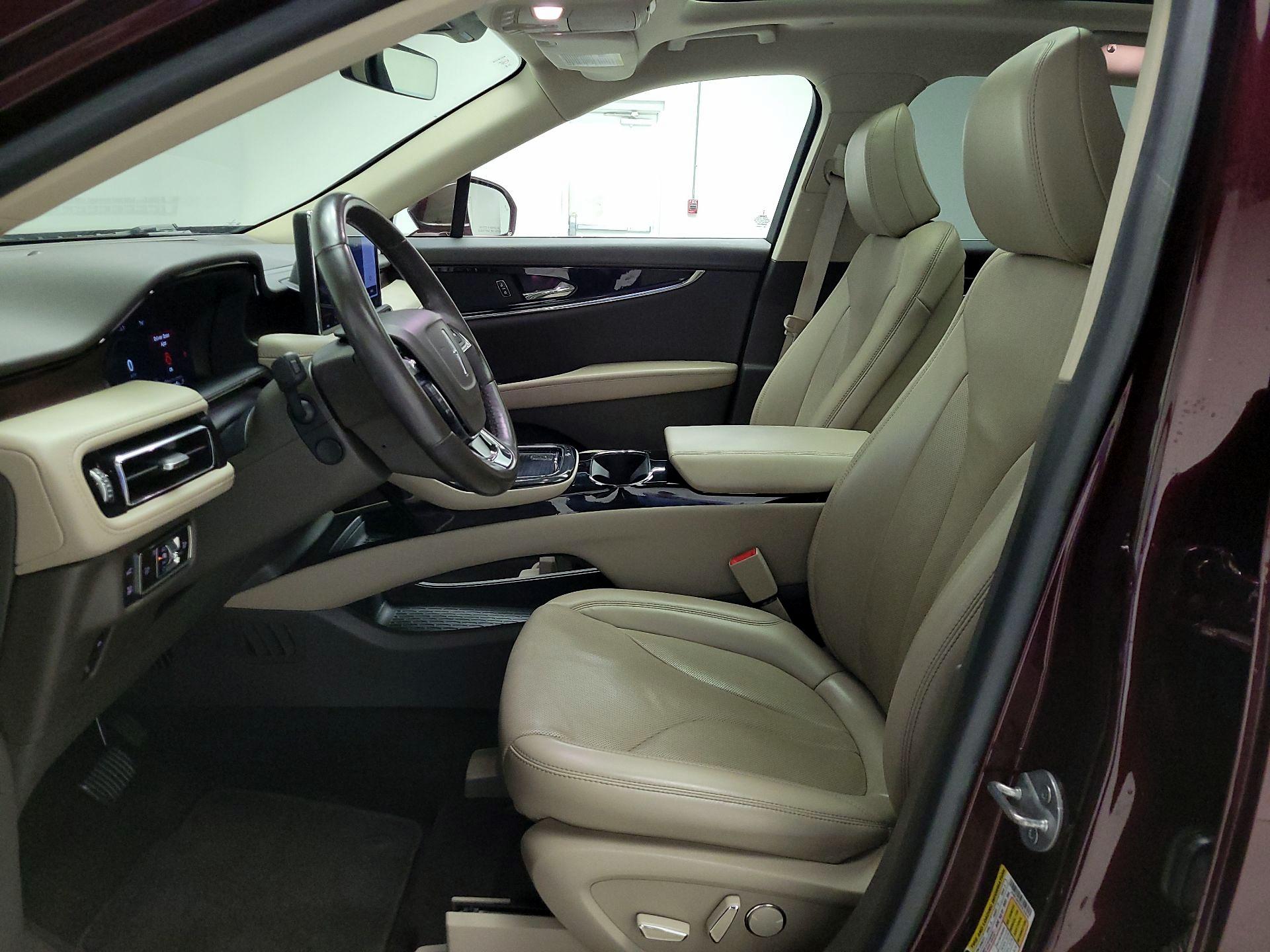 Thumbnail: 2023 Lincoln Nautilus - 11