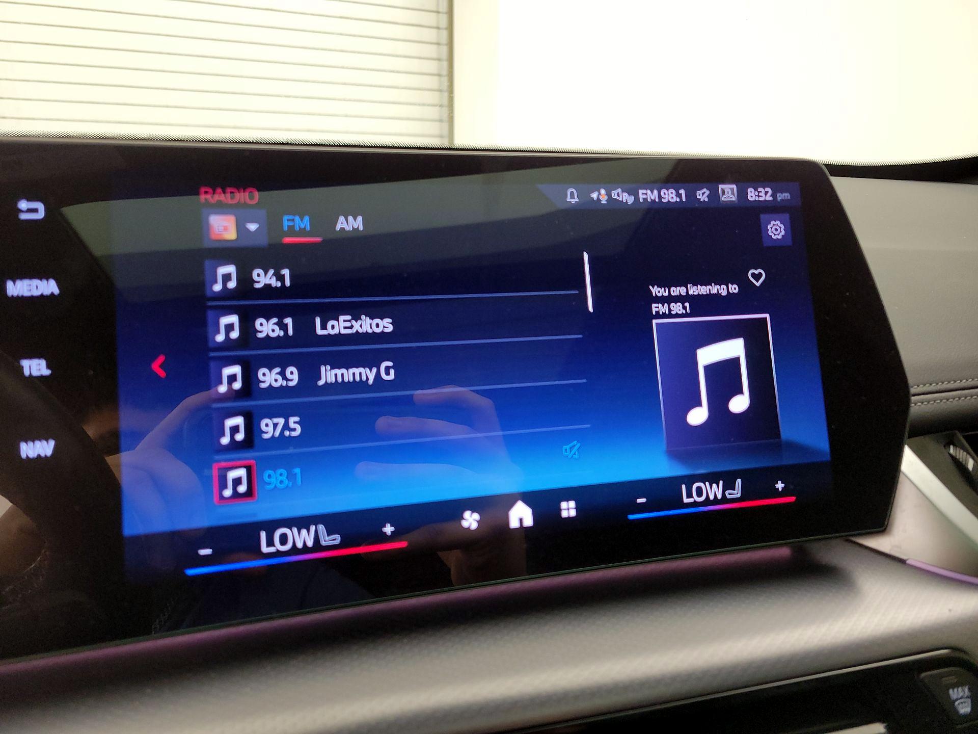 Thumbnail: 2025 BMW X1 - 13