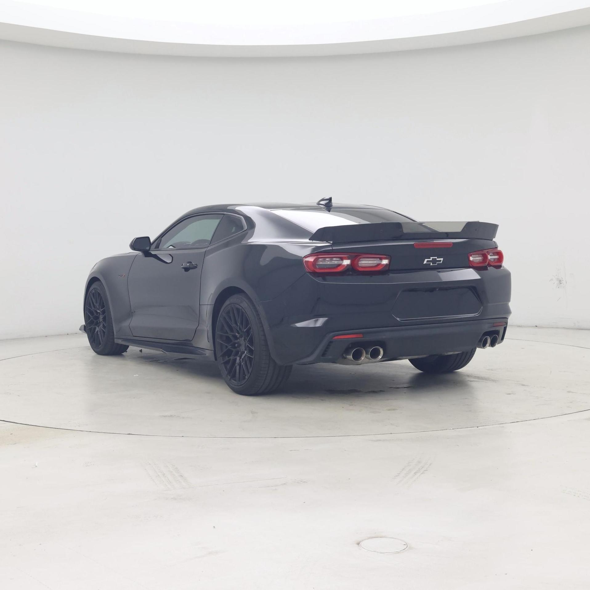 Thumbnail: 2021 Chevrolet Camaro - 2