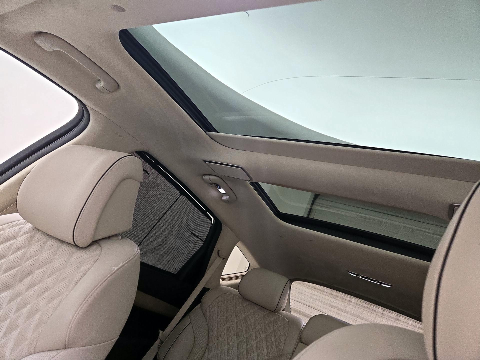 Thumbnail: 2024 Genesis GV80 - 20
