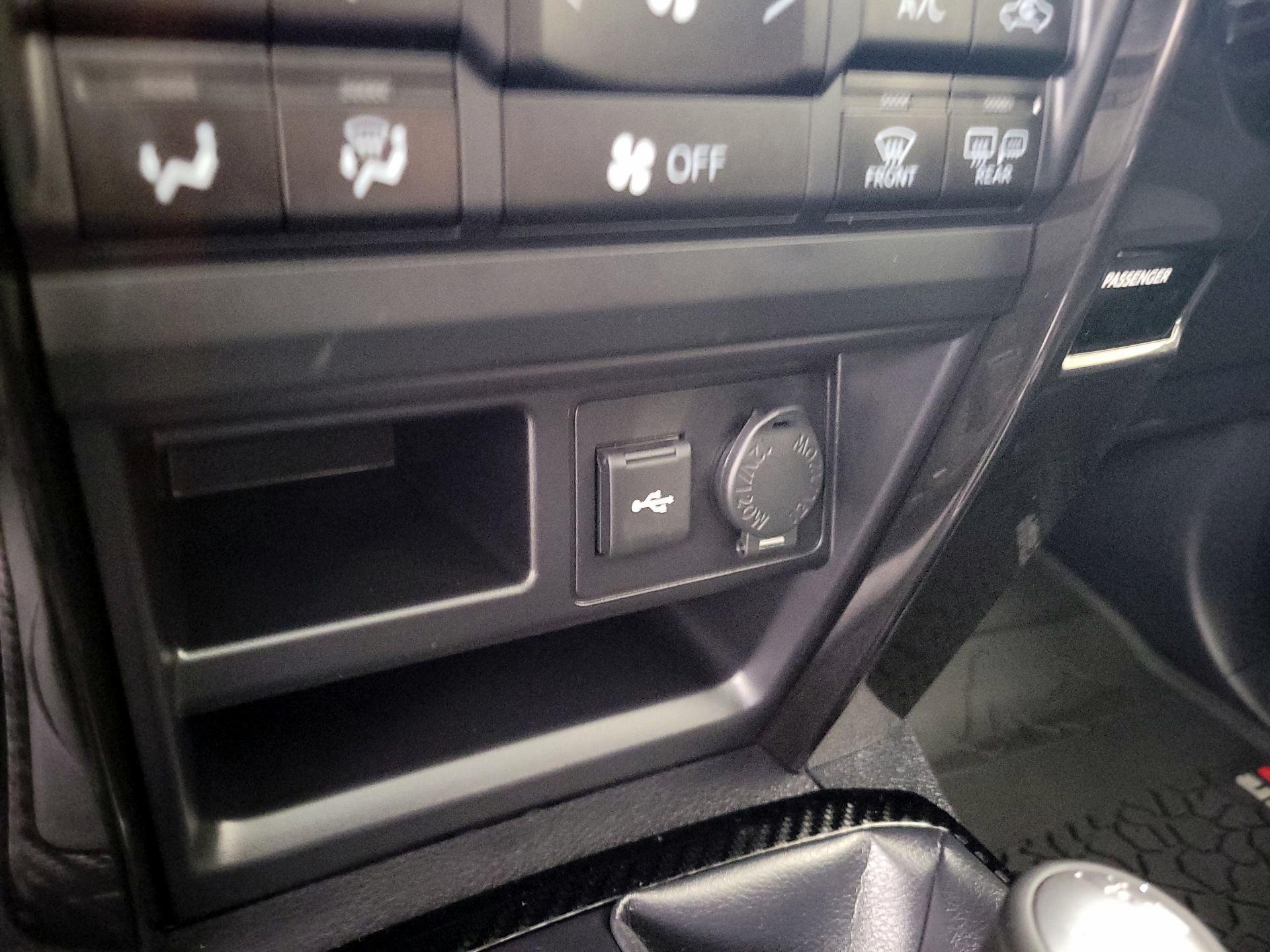 Thumbnail: 2022 Toyota 4Runner - 19